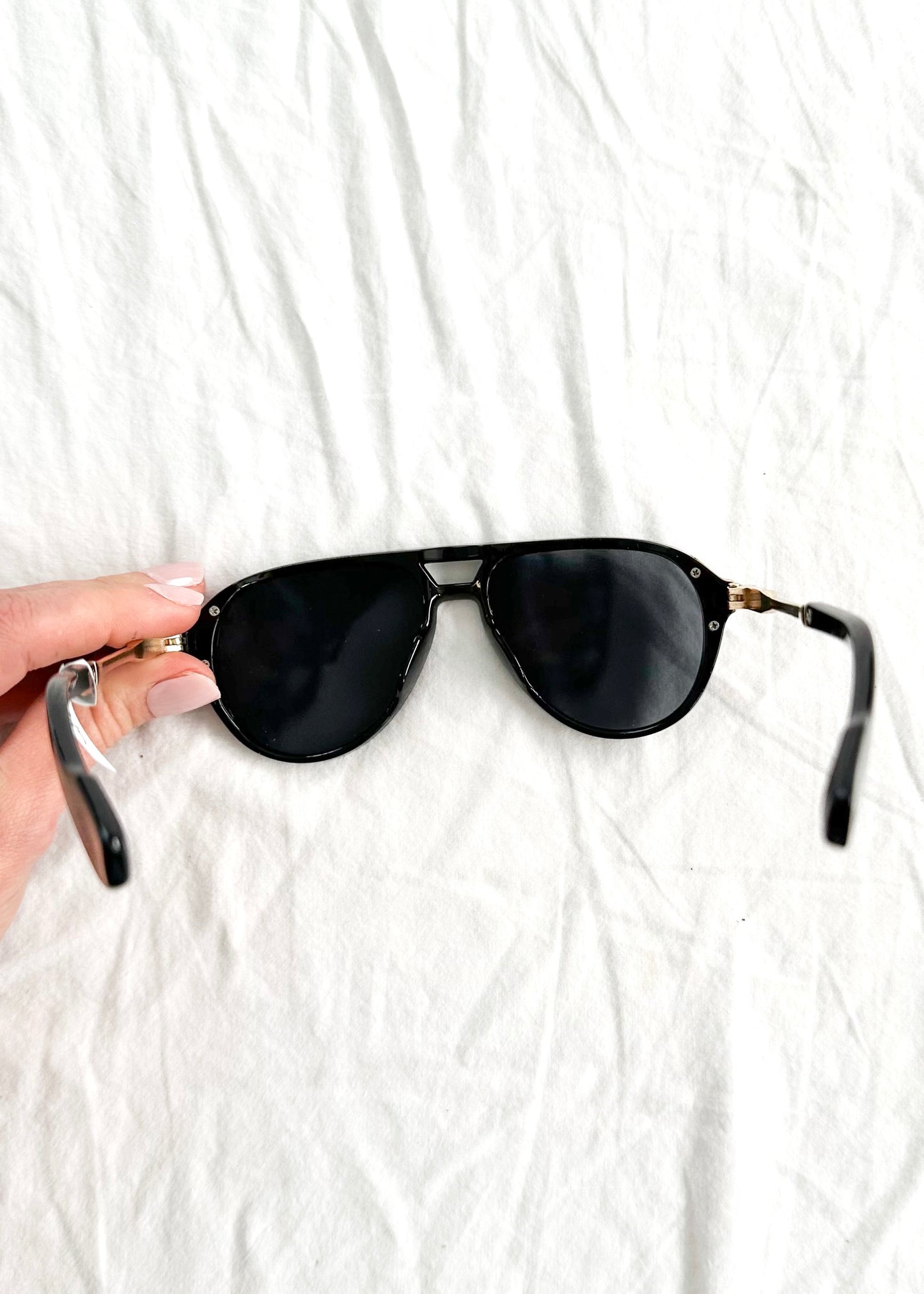 NEW VZN Frames Sainte Maxi | Onyx Black Round Aviator Sunglasses