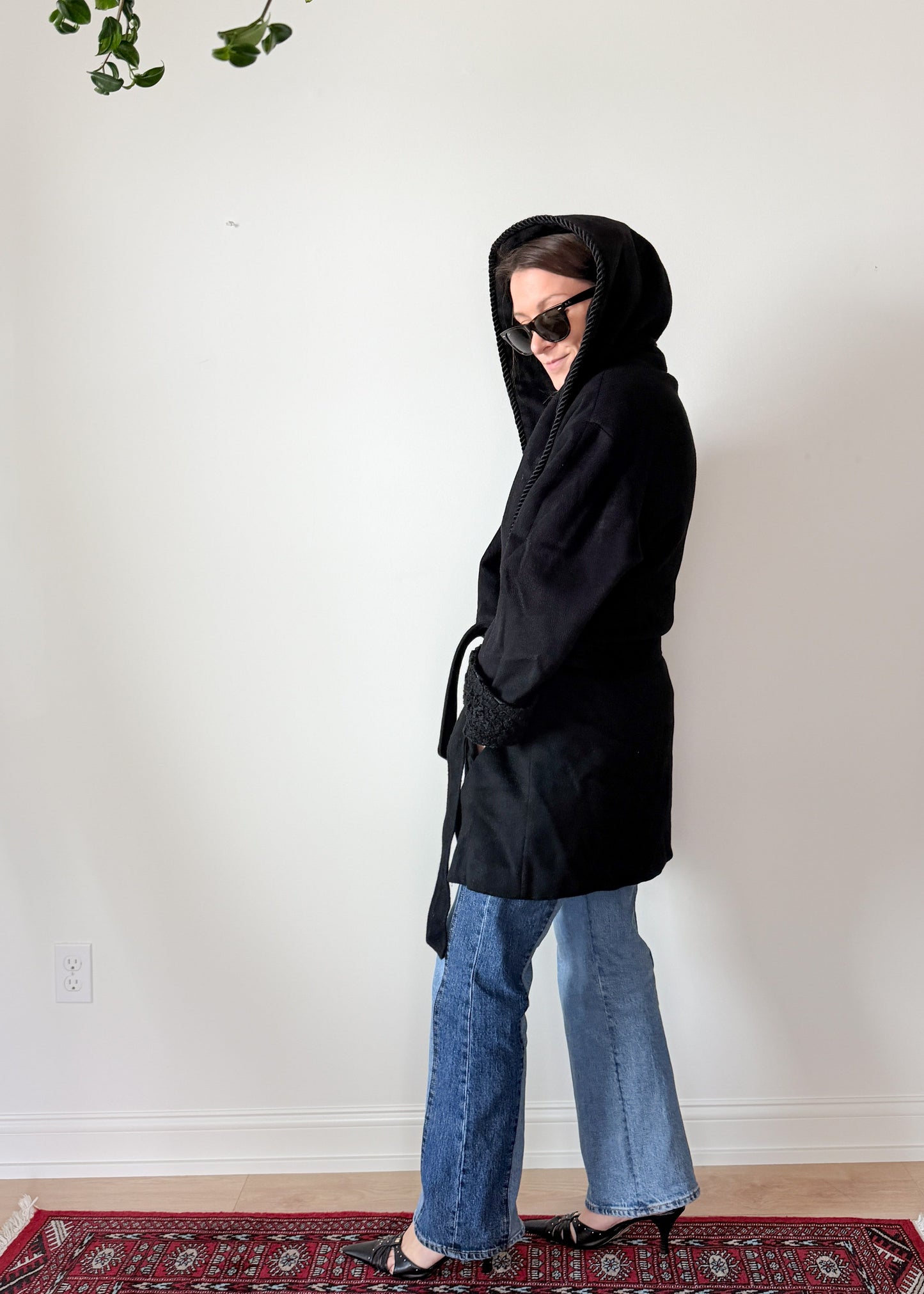 Vintage 80s Lorovi Black Wool Cloak Tie Front Coat (S/M)