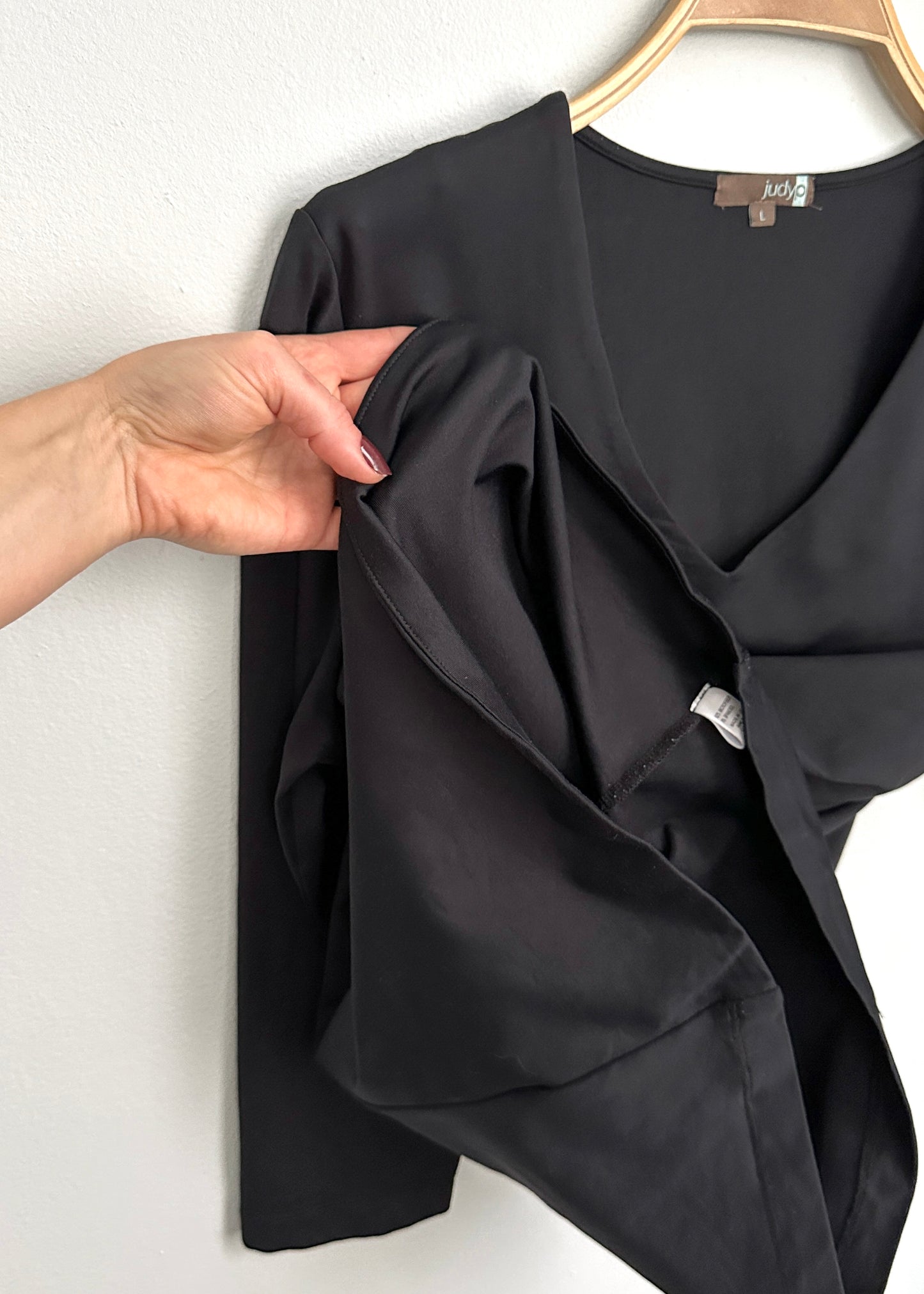 JudyP Black Karen Relaxed Fit V-Neck 3/4 Sleeve Top (L)