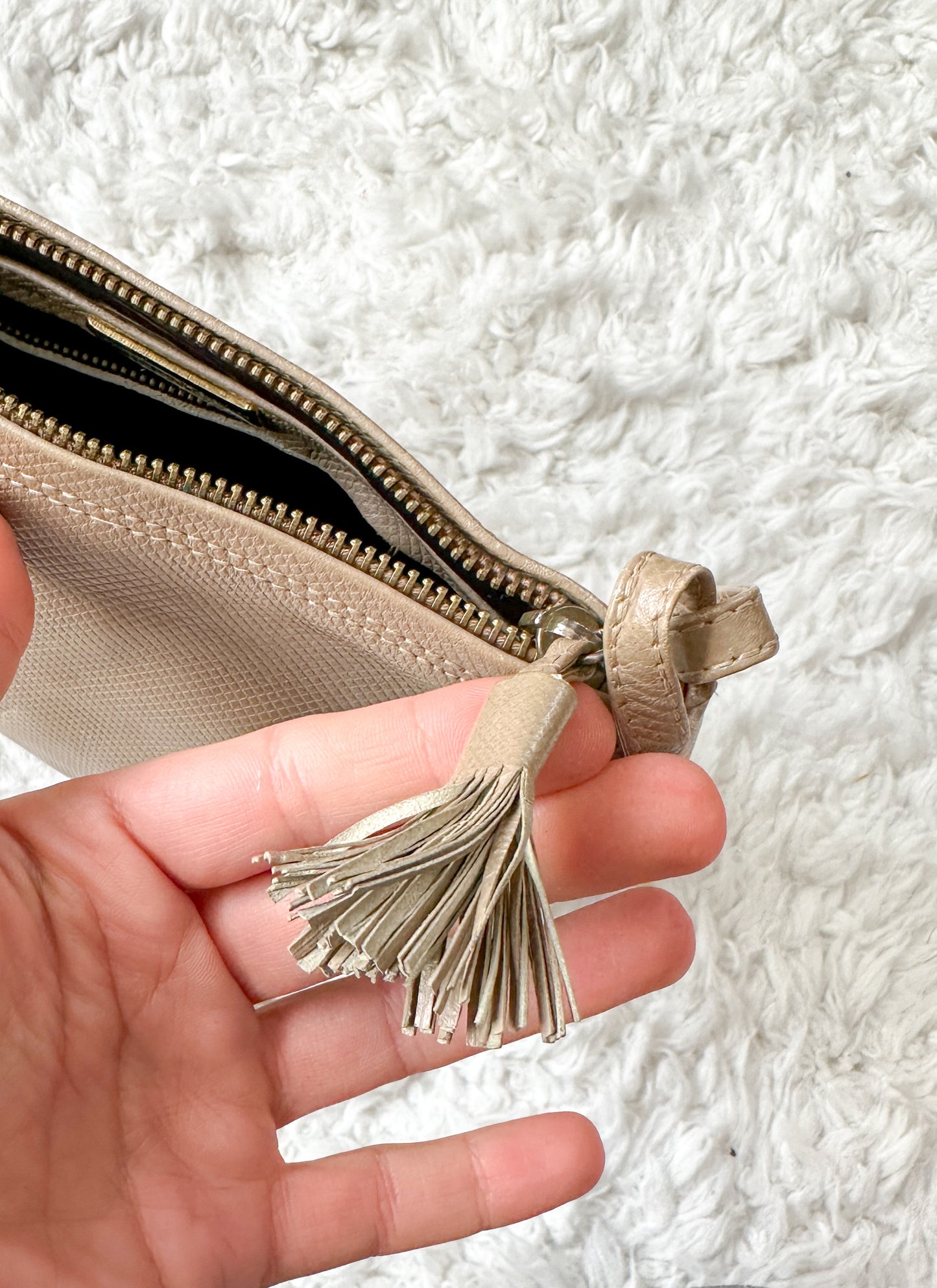 Vintage 80s Bottega Veneta Beige Textured Leather Zip Top Purse