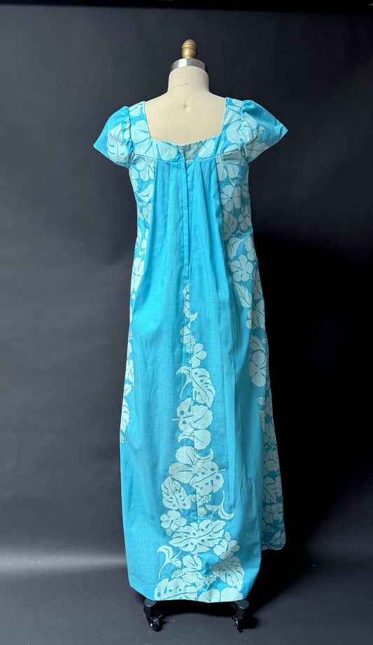 Vintage 70s Liberty House Hawaii Blue Tropical Floral Muumuu Maxi Dress l Hostess Gown (S/M)
