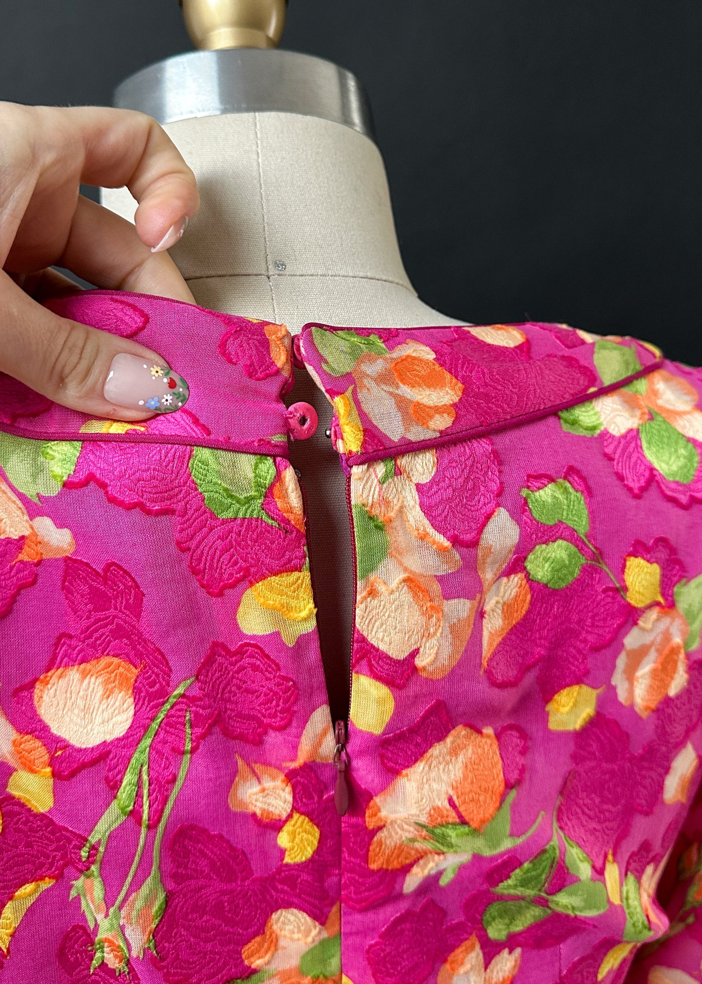 Vintage Lihli at Saks Fifth Avenue 100% Silk Pink Floral 3/4 Sleeve Dress (8)