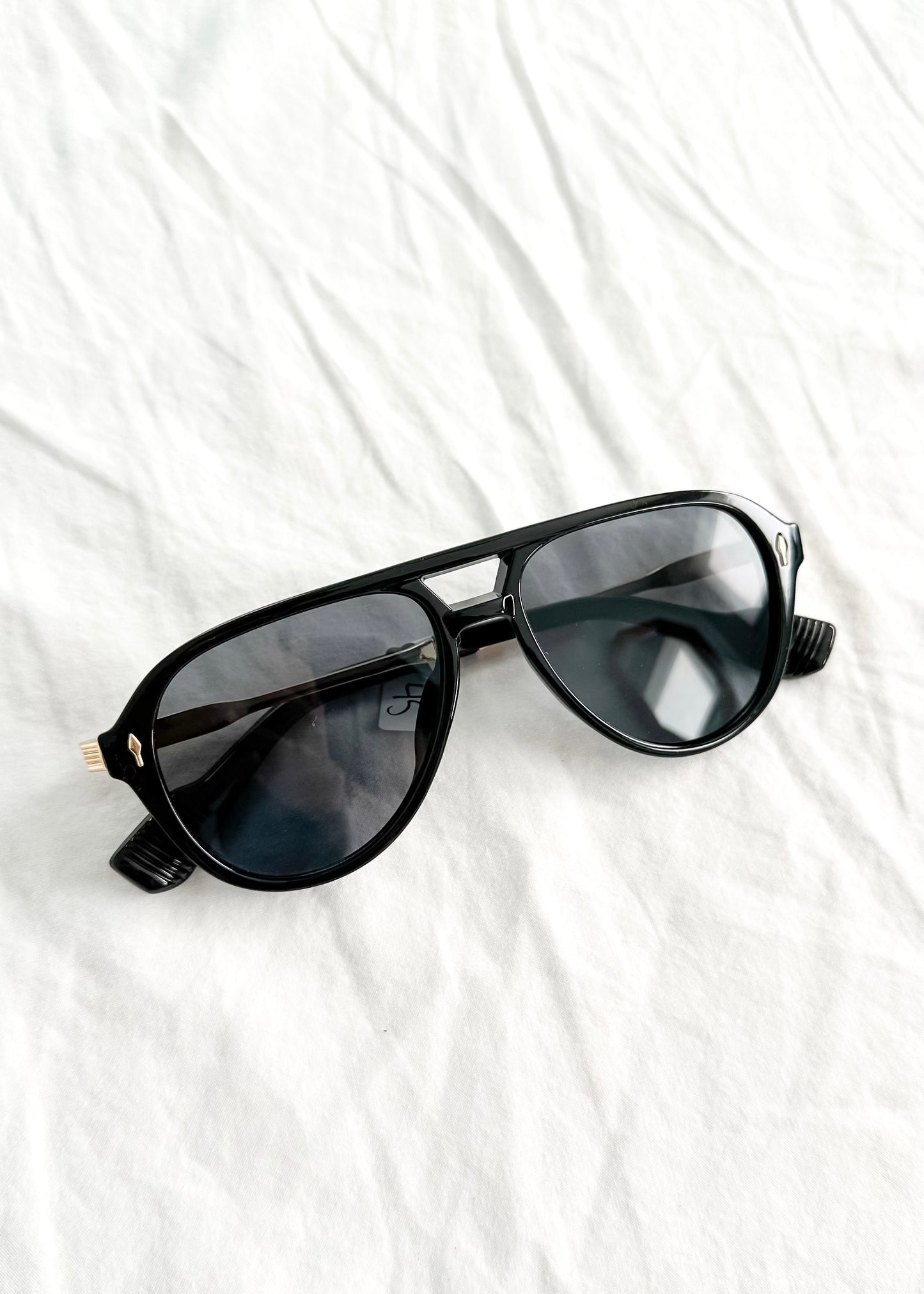 NEW VZN Frames Sainte Maxi | Onyx Black Round Aviator Sunglasses