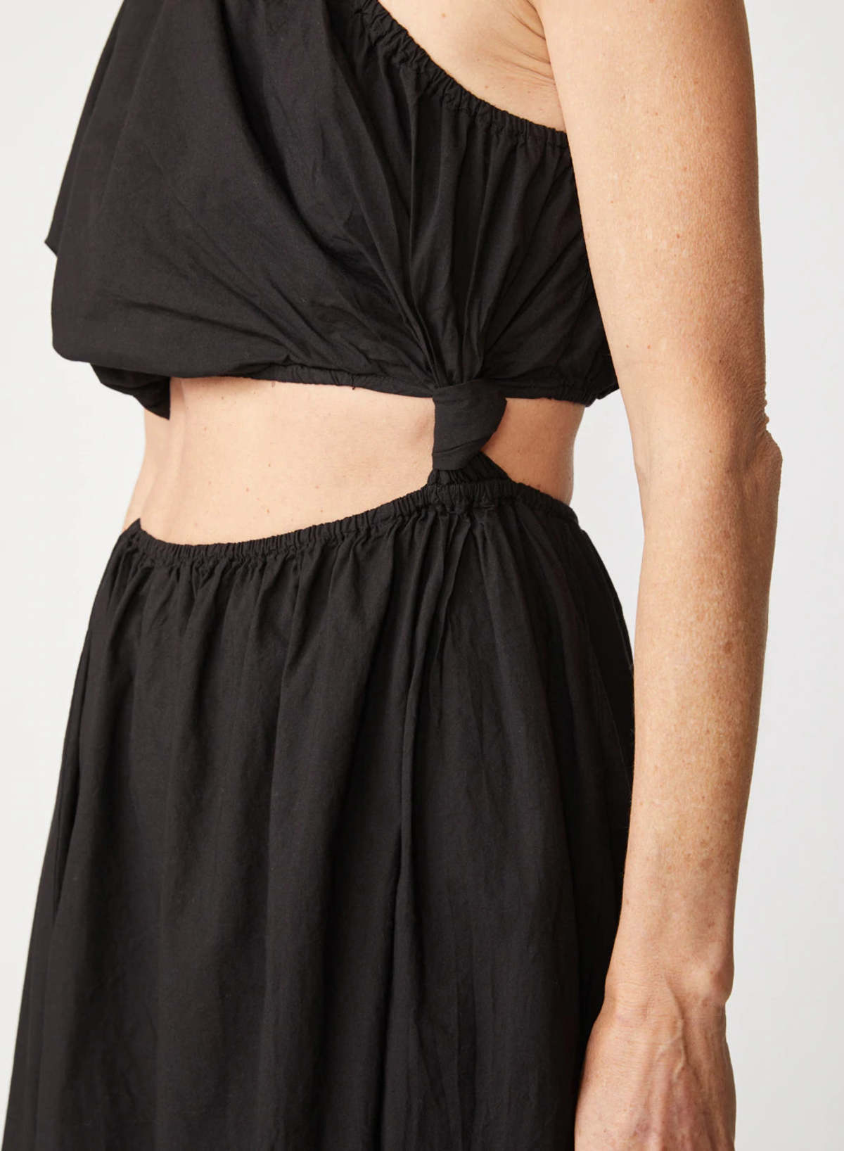 Stateside Poplin Black One-Shoulder Twist Maxi Dress (S)