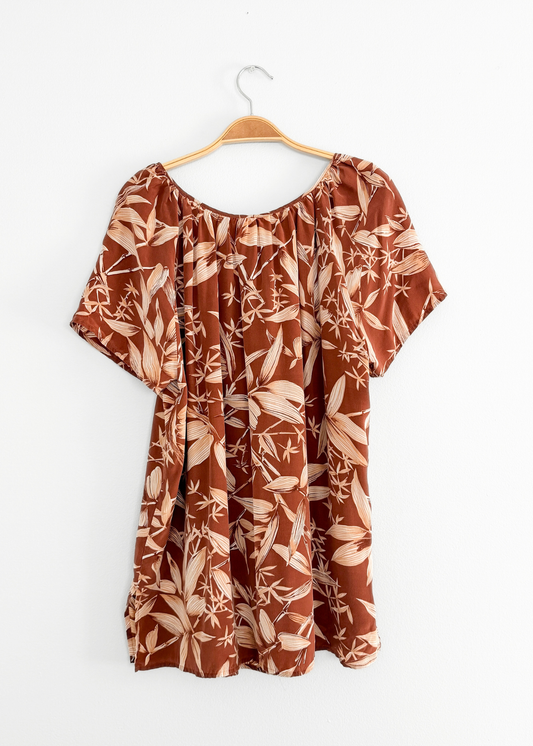 Diane von Furstenberg Silk Assets Brown 100% Silk Print Flutter Sleeve Top (XL)