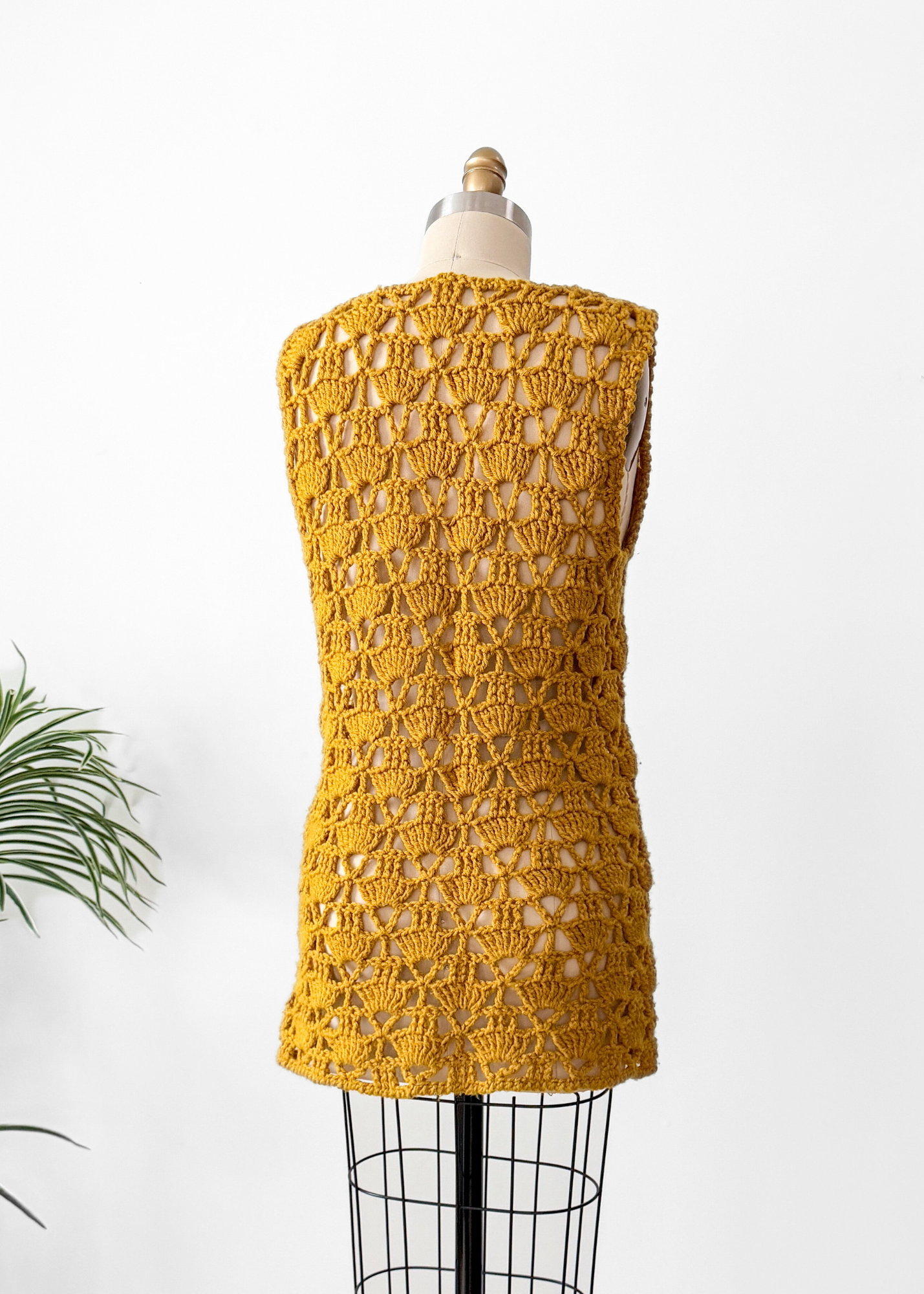 Vintage Golden Yellow Hand Crochet Tie Front Vest Top (one size)