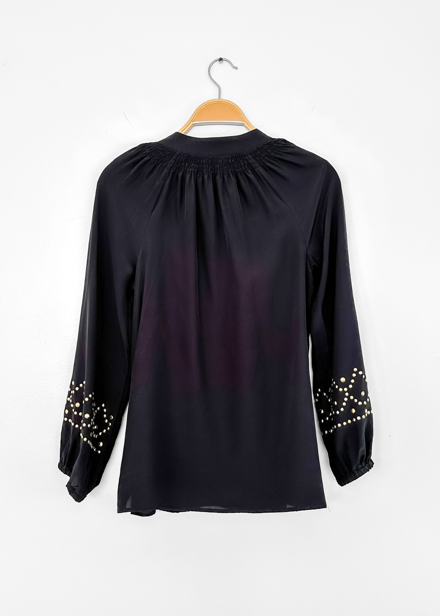 Lilly Pulitzer Elsa Black Silk Gold Stud Sleeve Top (XS)