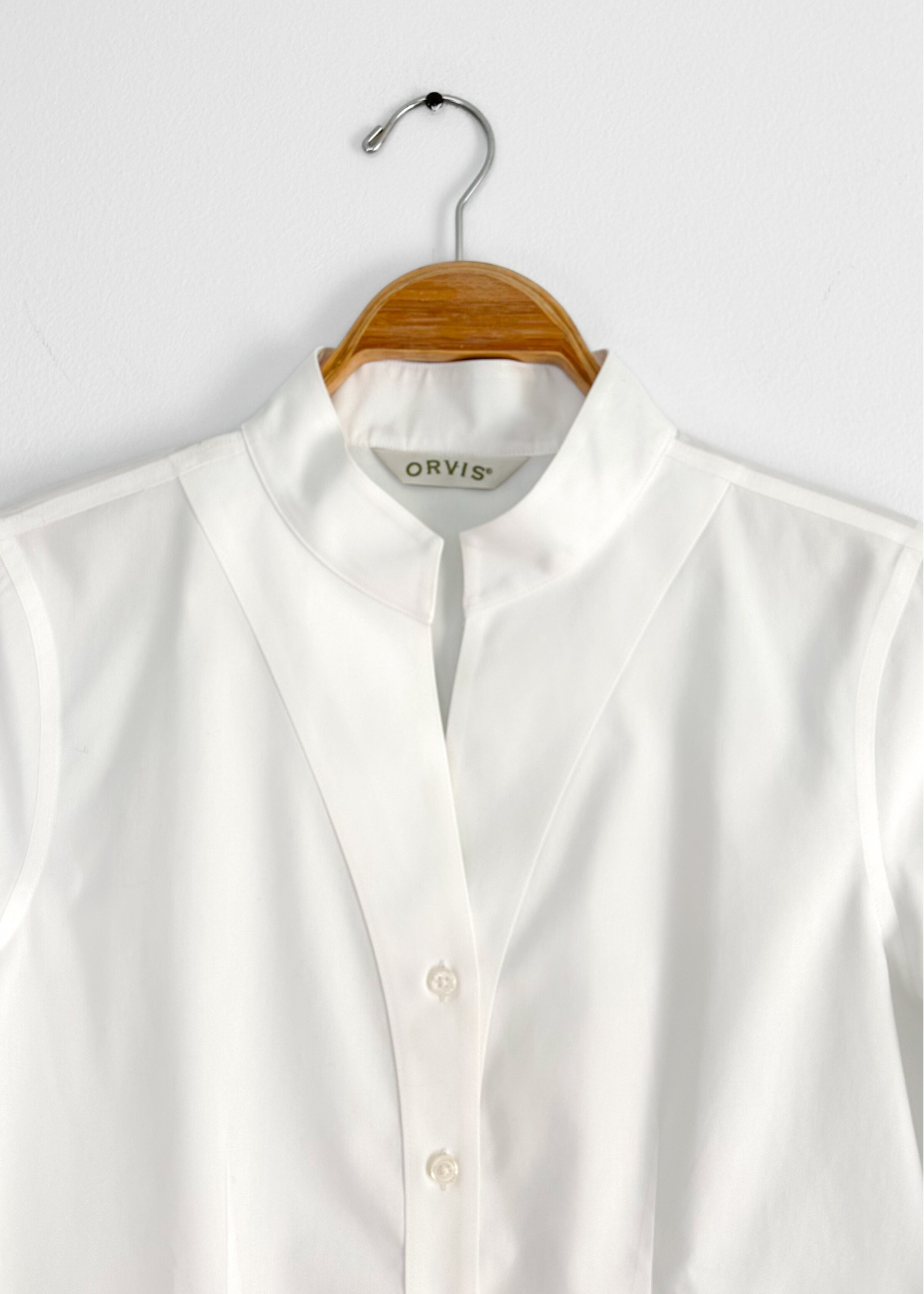 Orvis Women's White Cotton Tailored Mandarin Collar Button Down (6)