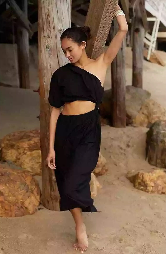 Stateside Poplin Black One-Shoulder Twist Maxi Dress (S)