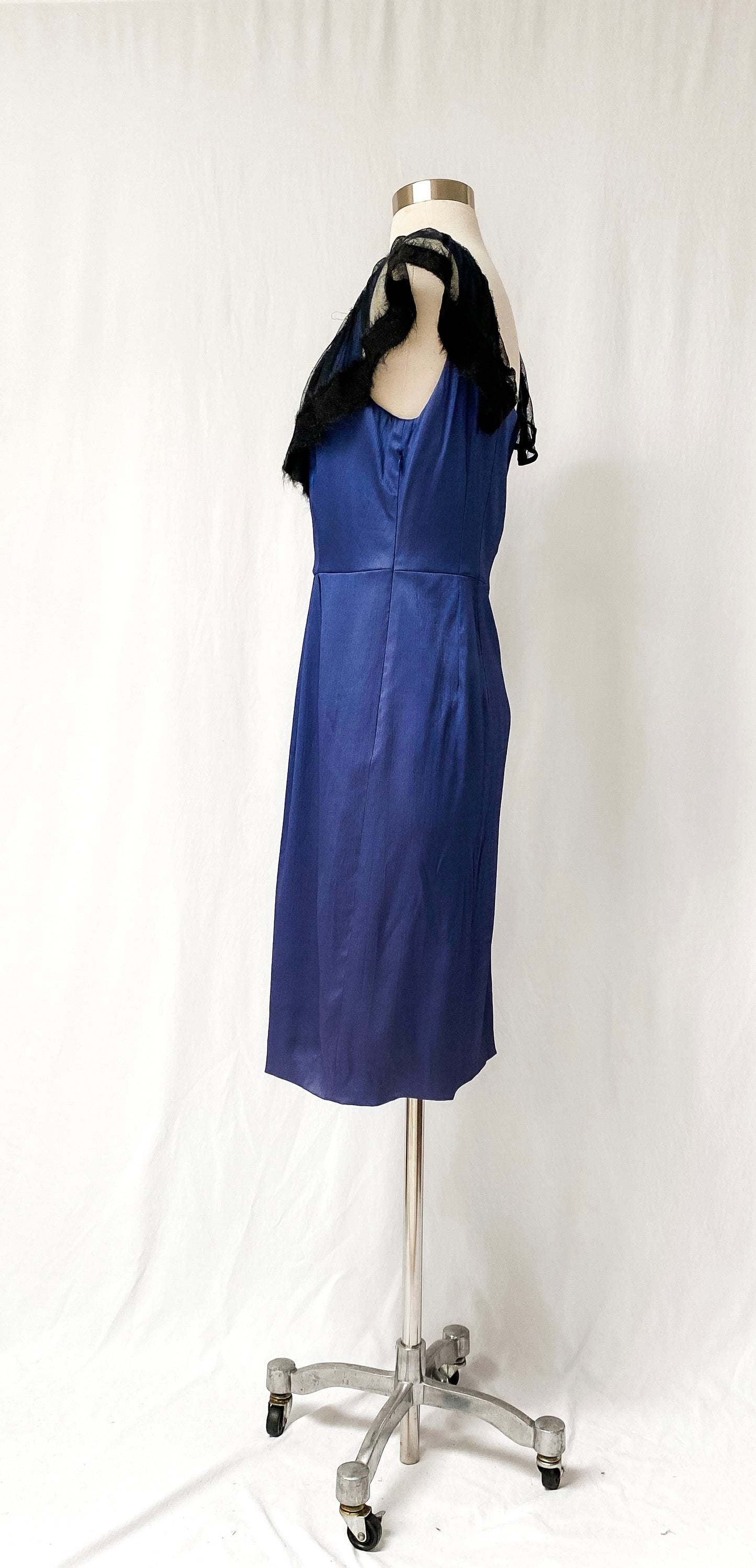 Philosophy di Alberta Ferretti Dark Blue & Black Mesh Trim Dress (8/L)