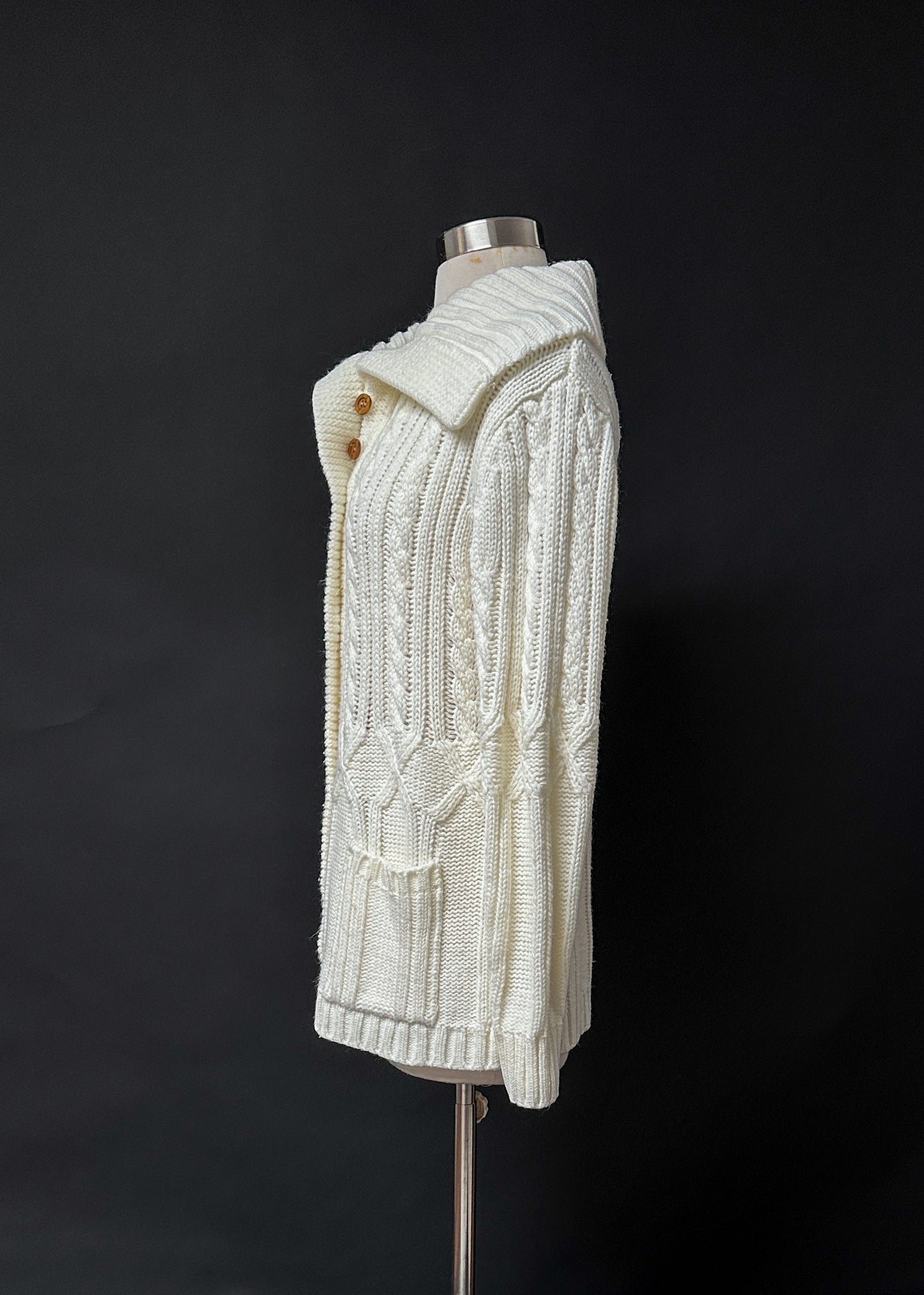 Vintage 70s Cream Folded Collar Thick Knit Cardigan (S/M)