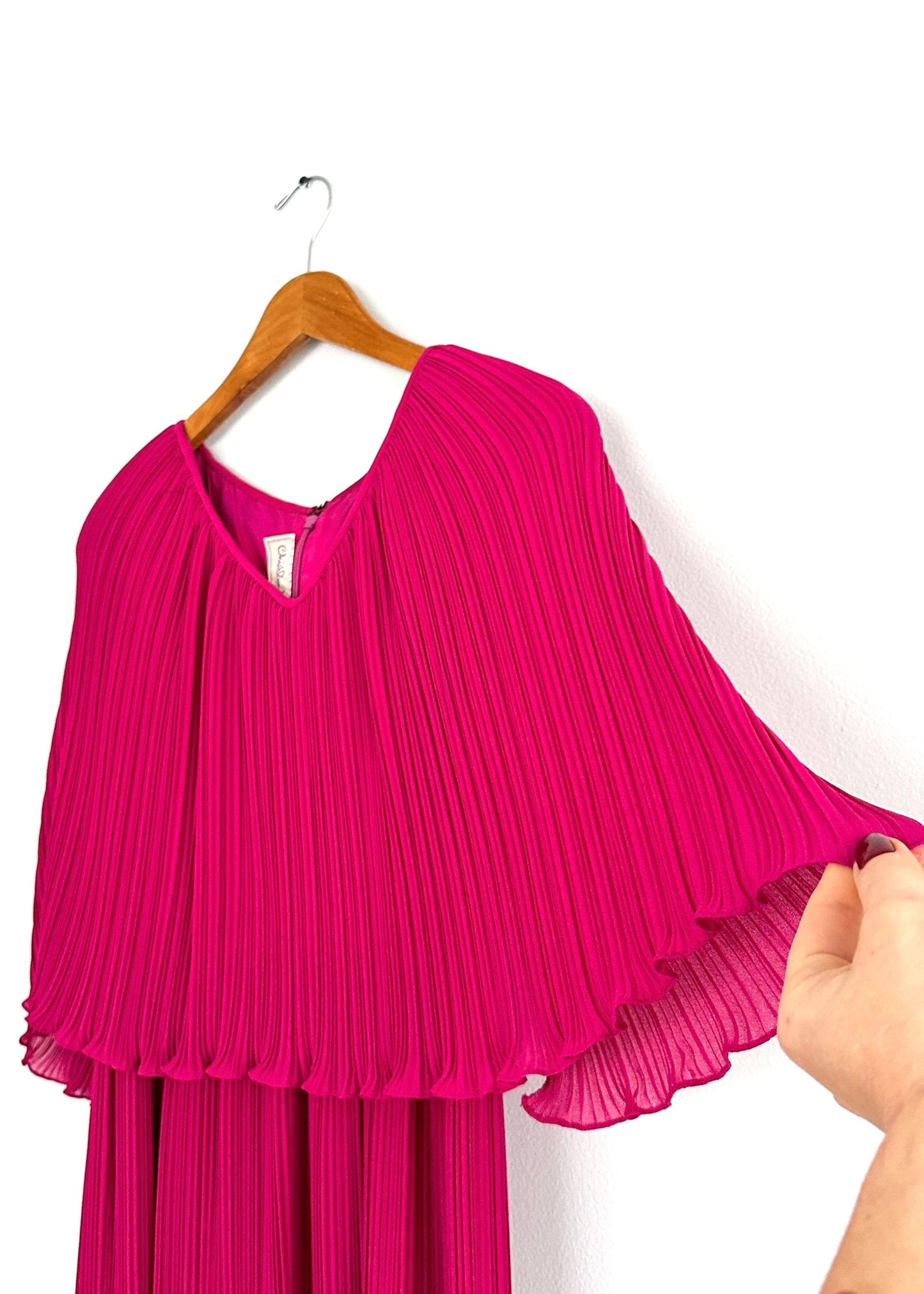 Vintage Chisholm Halle Magenta Dark Pink Pleated Cape Top Dress (M)