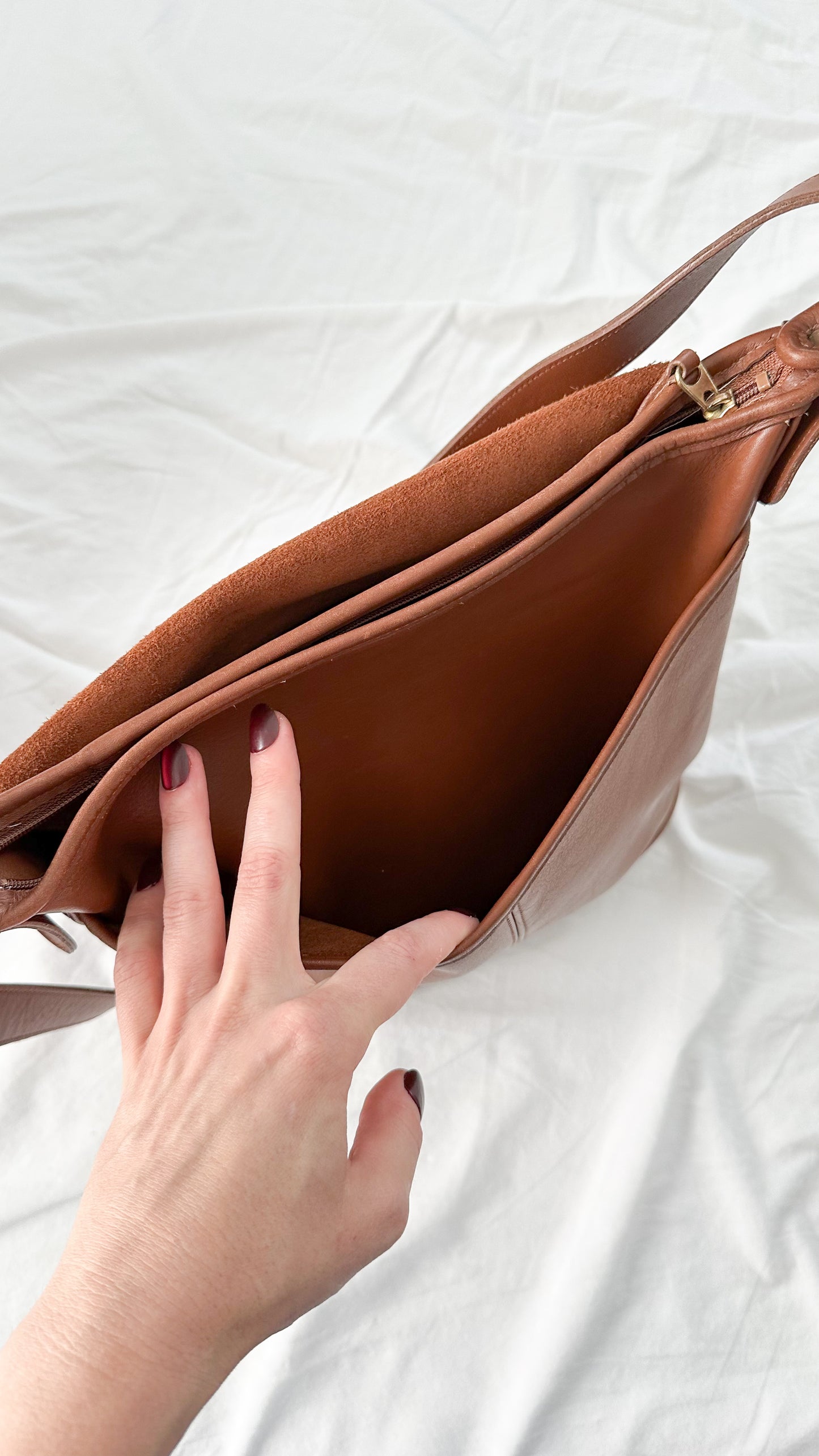 Vintage 90s Coach Whitney Bag in British Tan Leather Shoulder Purse # 4115
