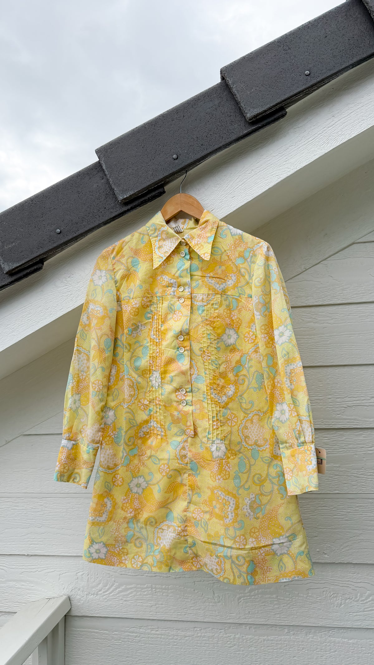 Vintage 70s Diolen Yellow Print Mini Dress