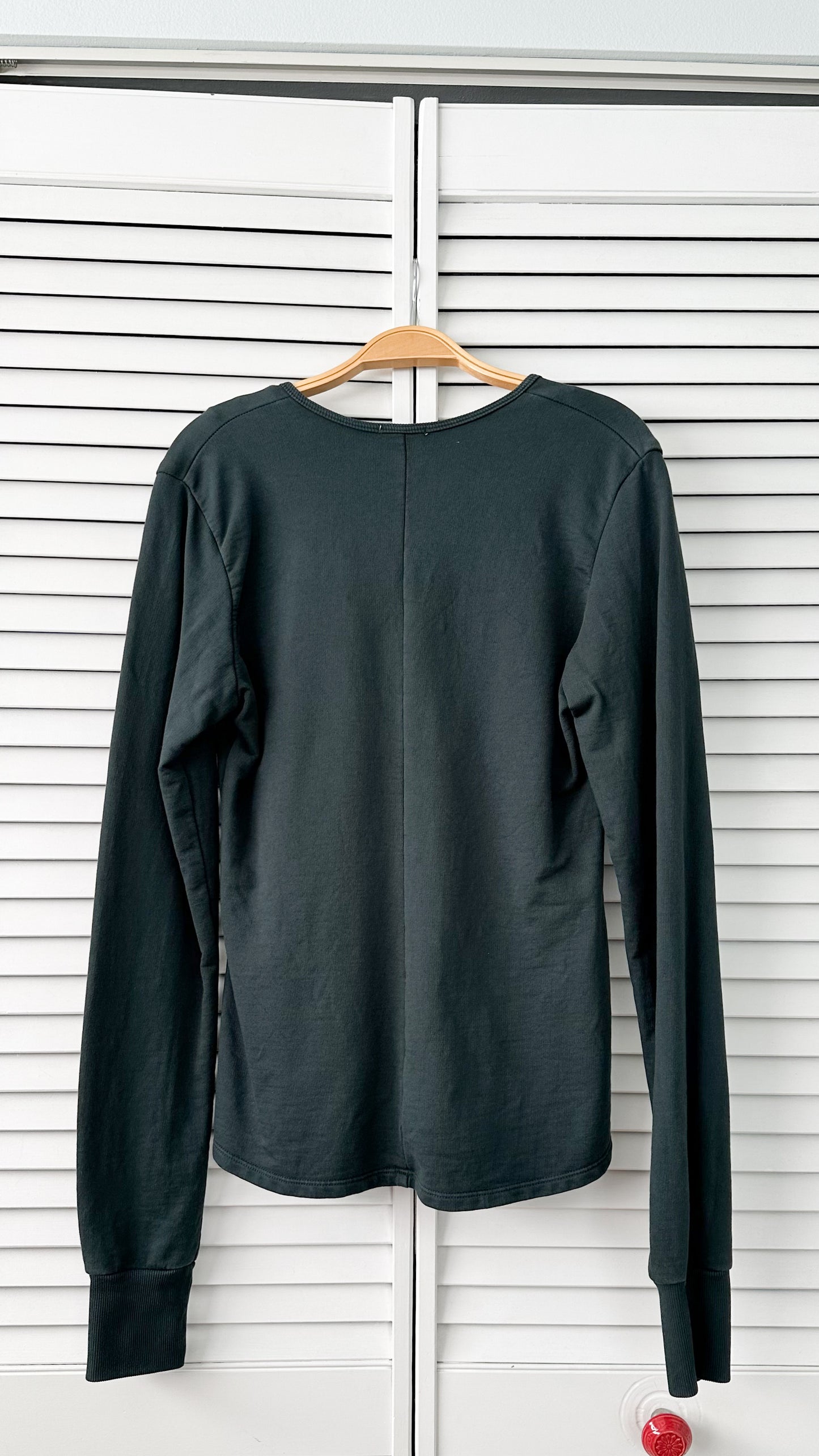 Prairie Underground Dark Gray Zip V-Neck (M)