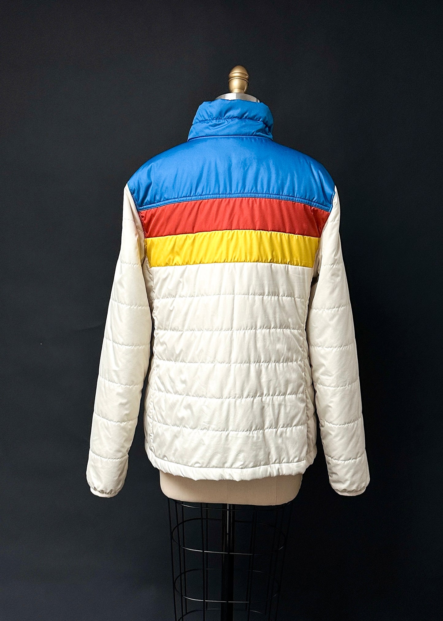 L.L.Bean Mountain Classic Colorblock Puffer Jacket in Marine Blue (L)