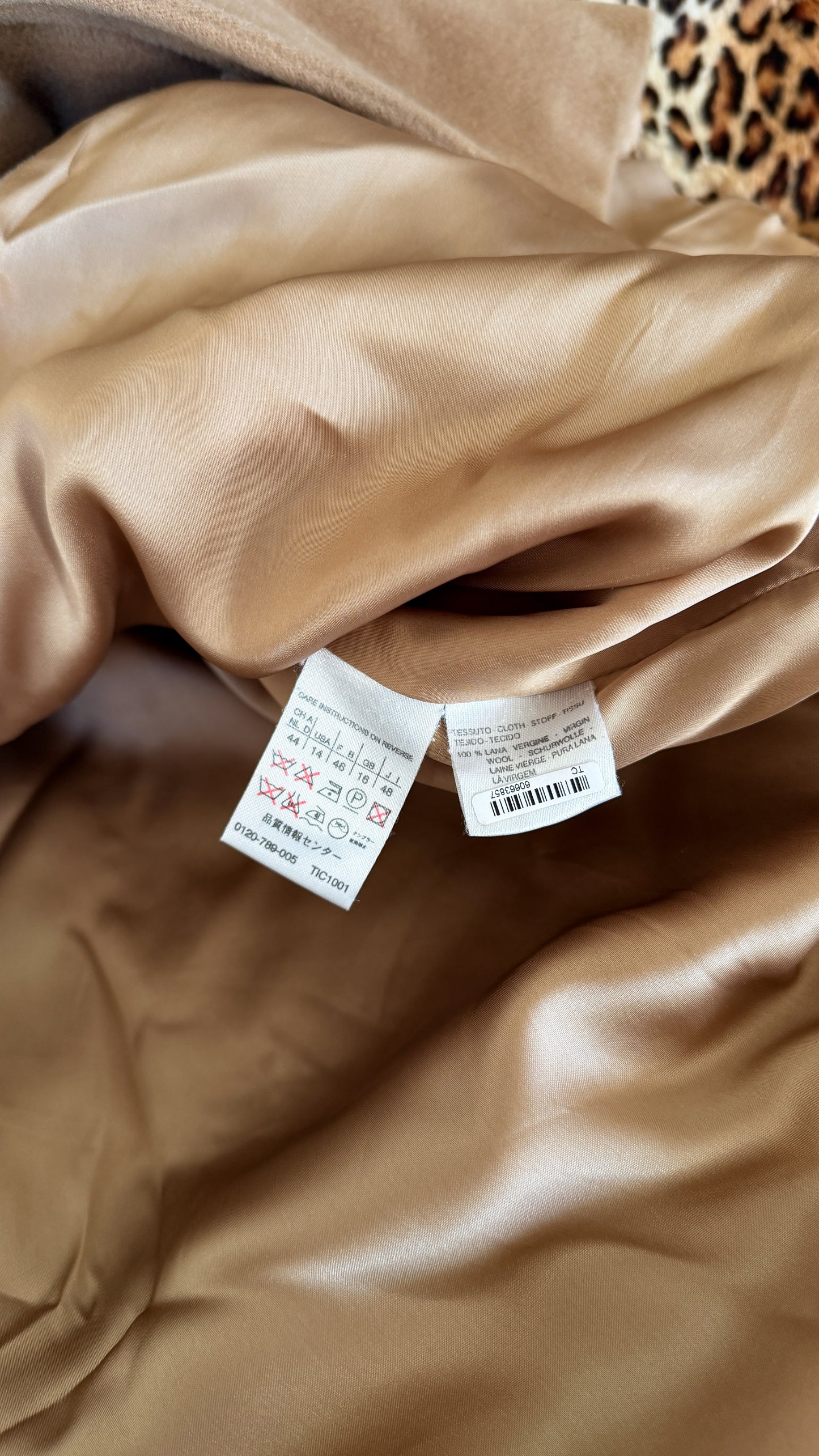 Max Mara Camel Brown Virgin Wool Mid Length Winter Coat (US 14)