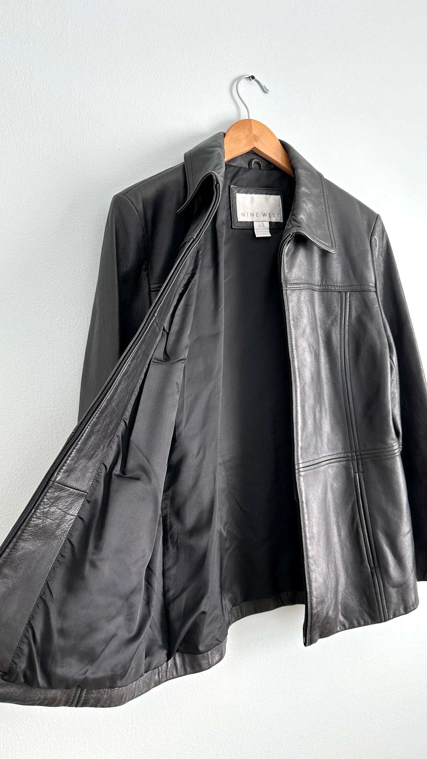 Vintage 00’s Nine West Leather Jacket (M/L)