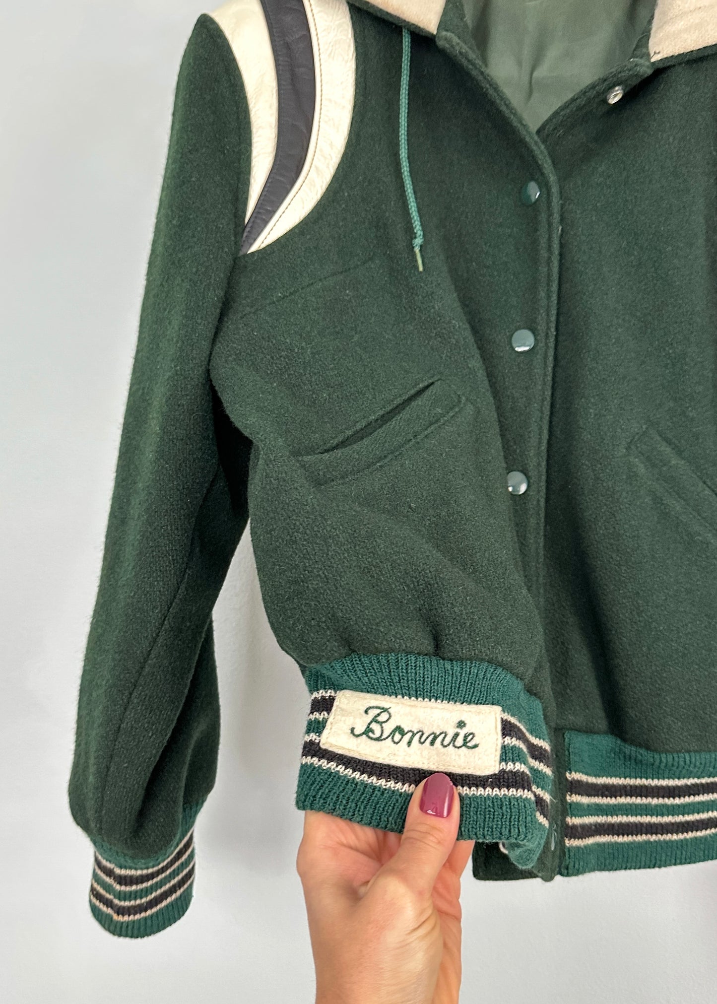 Vintage 70s Elyria Catholic Panthers Green Varsity Lettermen Jacket (S)