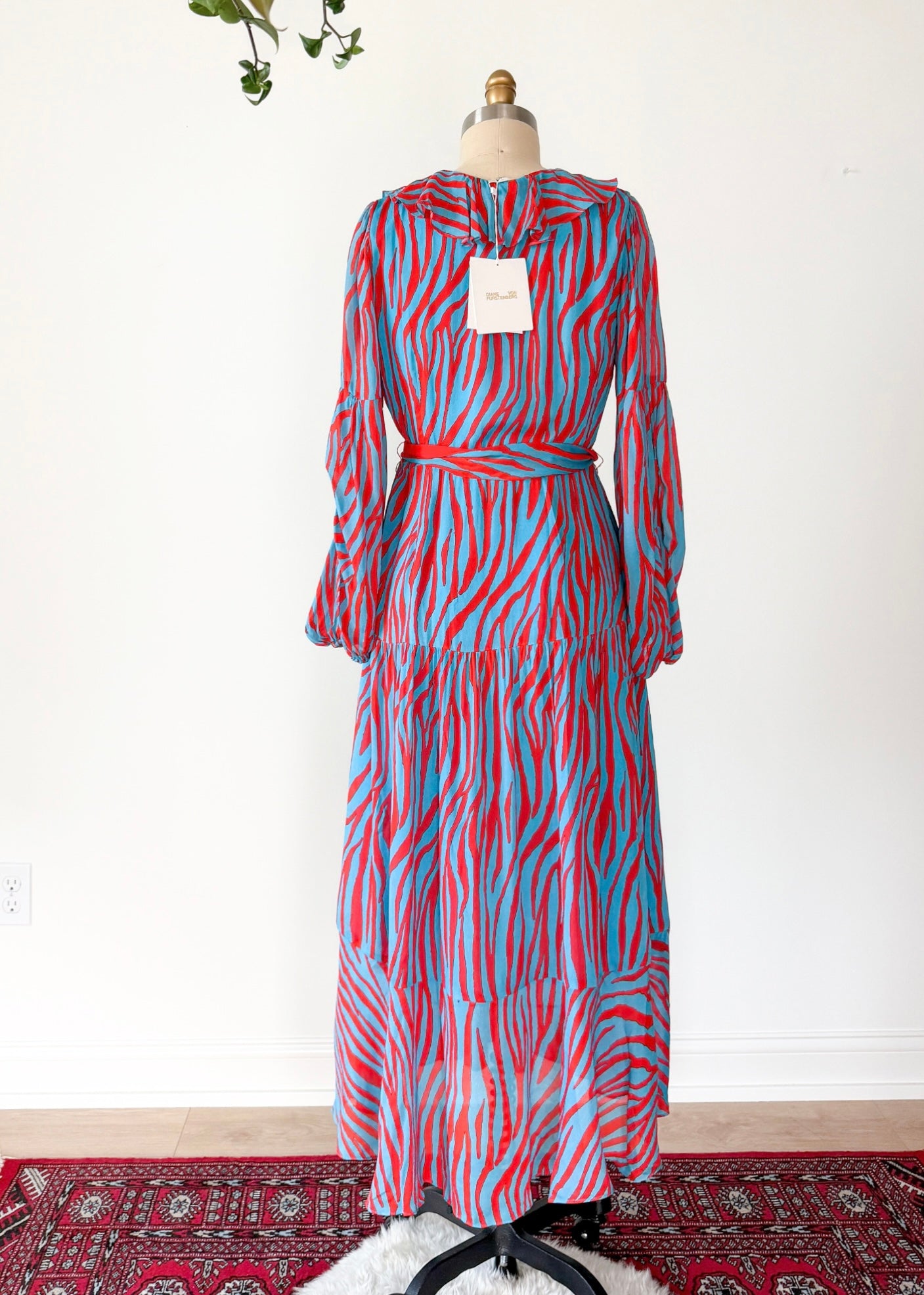 NEW Diane von Furstenberg Jaxon Blue and Red Midi Dress (M)