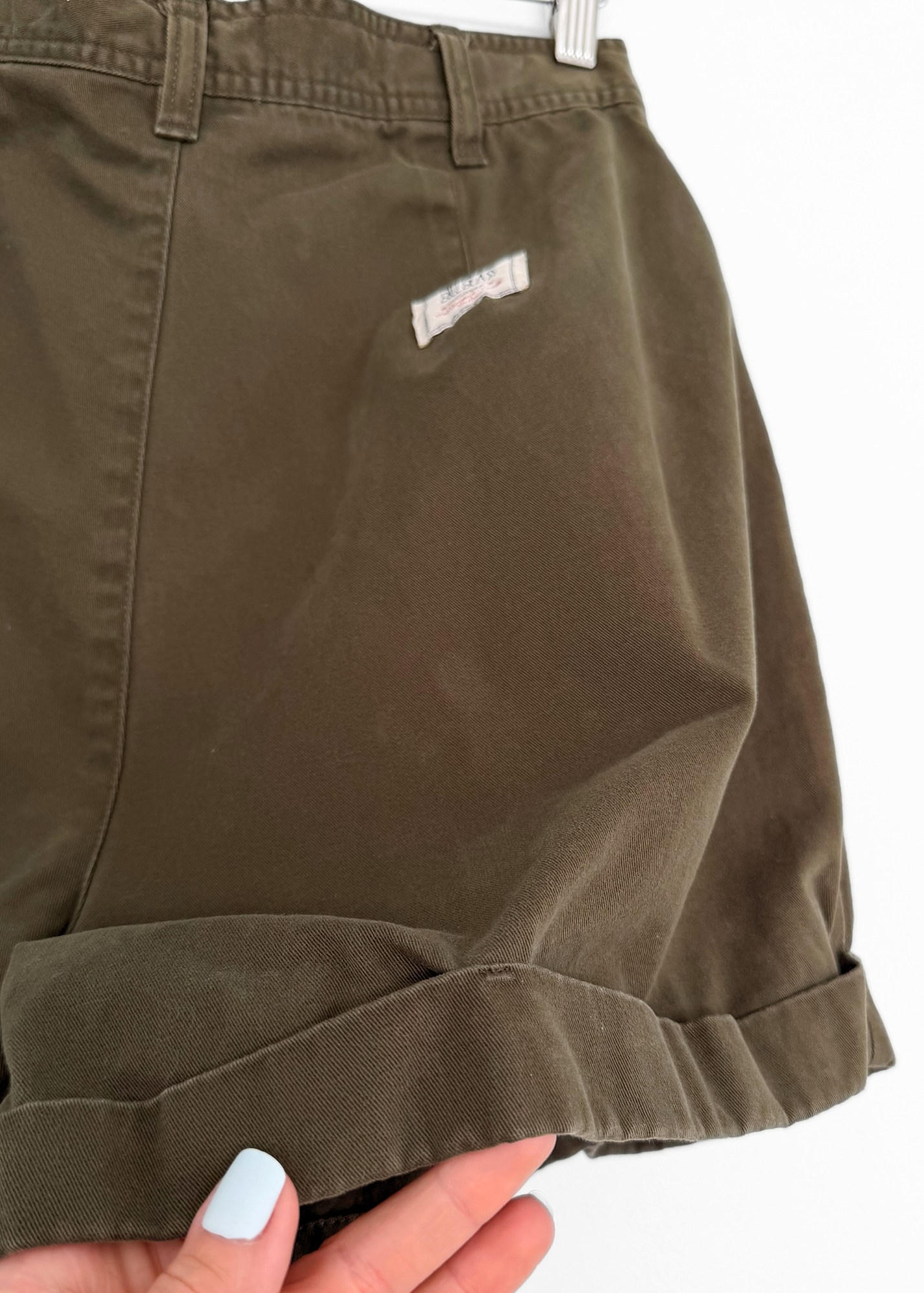 Vintage 90s Bill Blass Olive Green Khaki Cotton High Waist Rolled Cuff Shorts