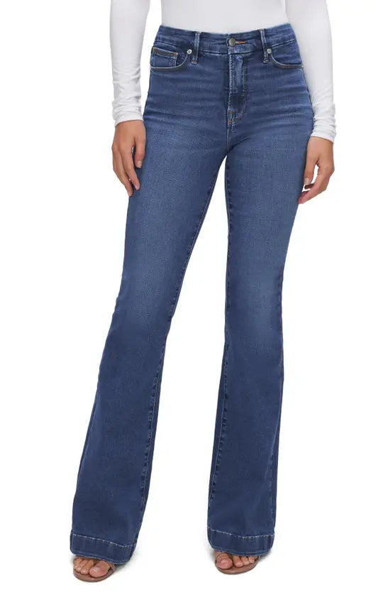 Good American Good Legs Flare Jeans in BBLUE305 Medium Wash (14 or 32)
