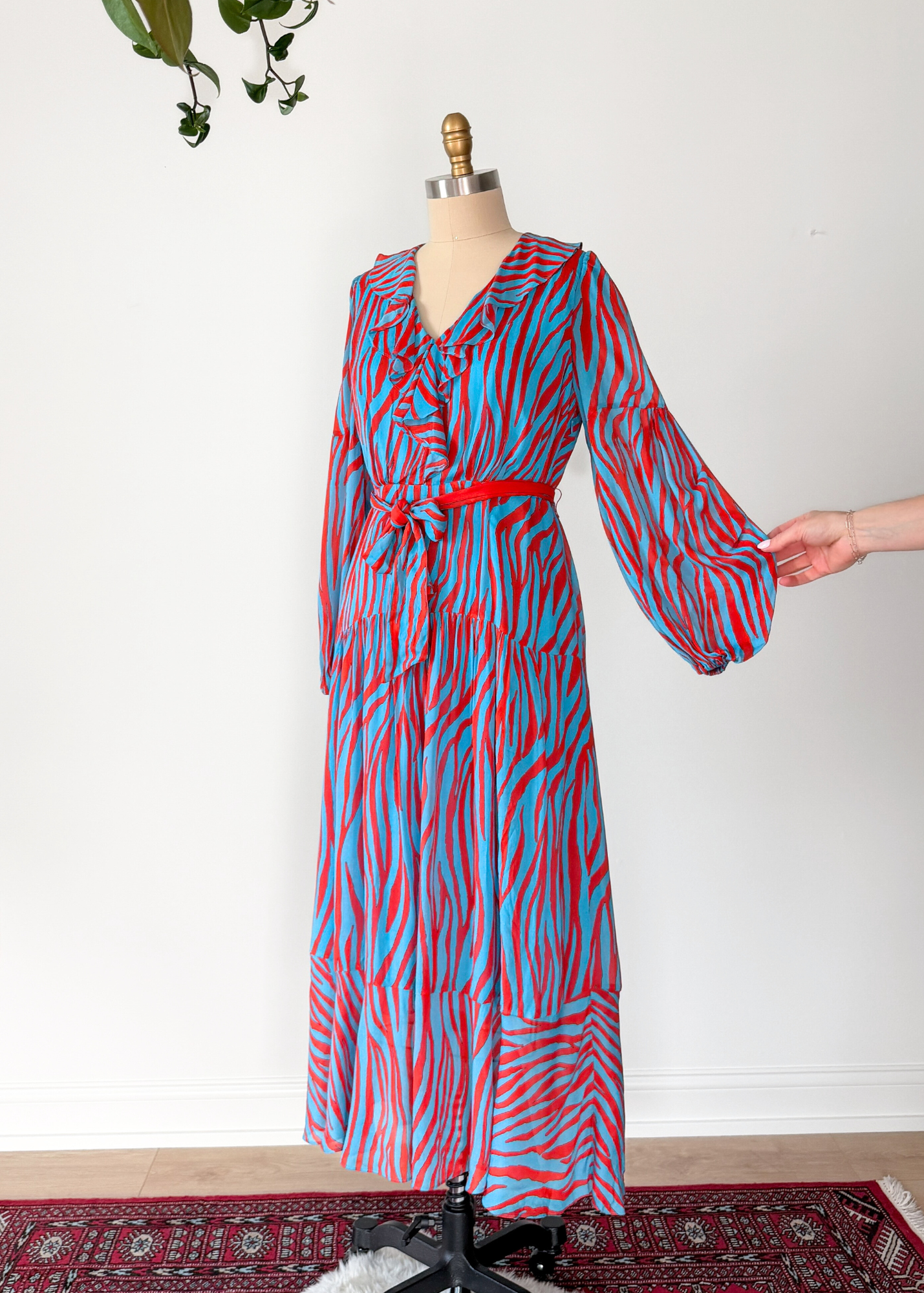 NEW Diane von Furstenberg Jaxon Blue and Red Midi Dress (M)