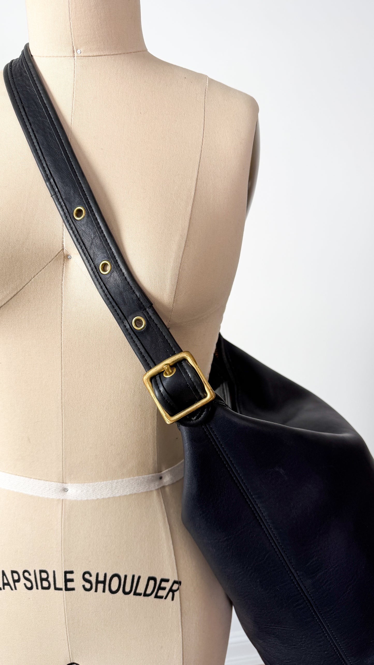 Vintage 90s Coach Black Leather XL Duffle Sac Bucket Purse # 9085