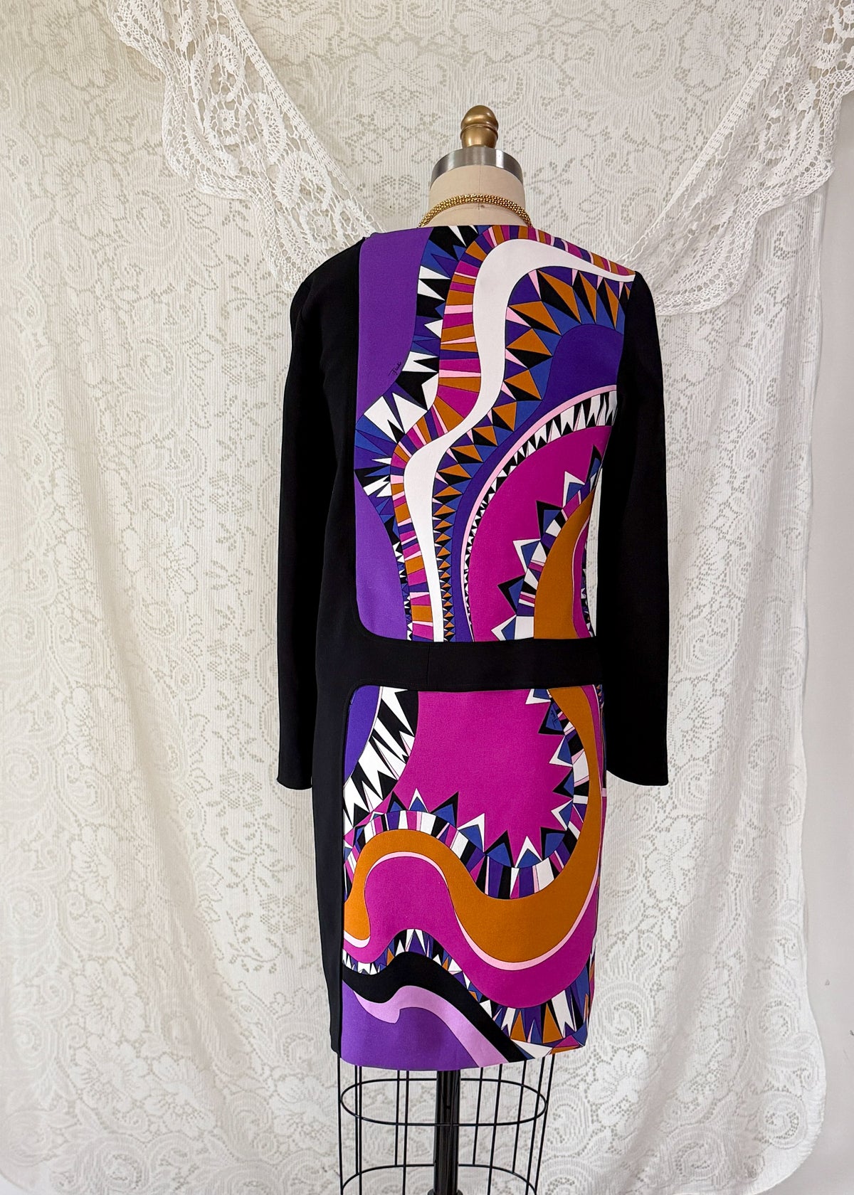 Emilio Pucci Magenta Black Purple Signature Print Silk Lined Dress (US 6)