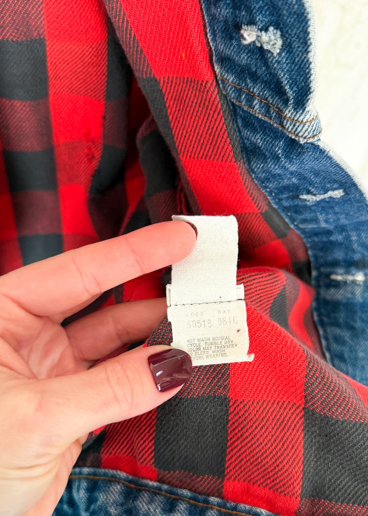 Vintage 1983 Levi’s Denim Buffalo Plaid Lined Trucker Vest (M)