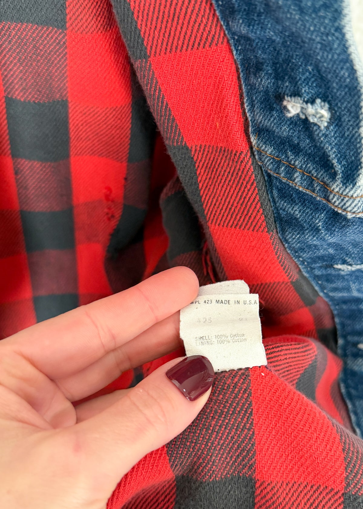 Vintage 1983 Levi’s Denim Buffalo Plaid Lined Trucker Vest (M)