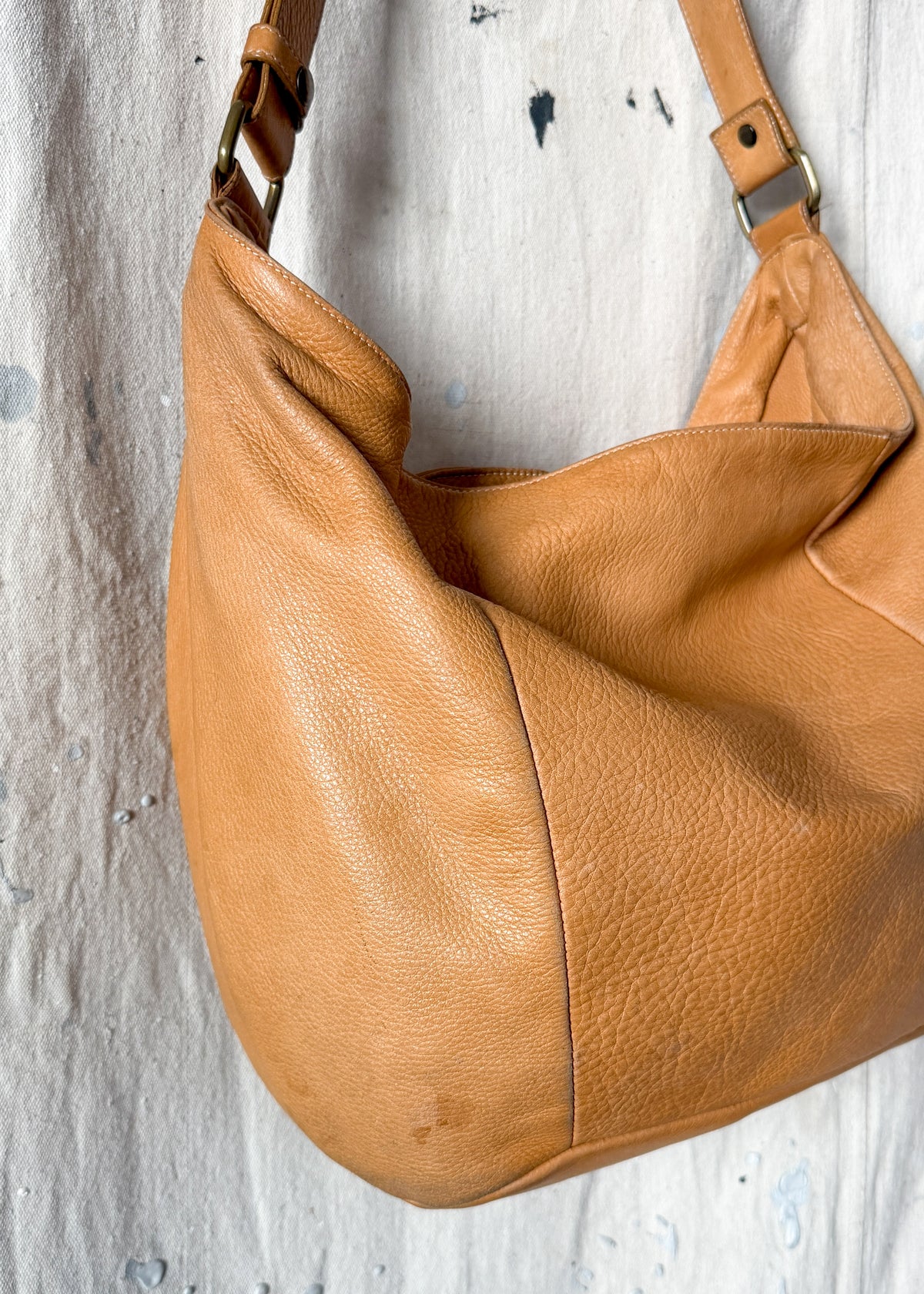 Avorio XL Light Tan Leather Satchel Purse