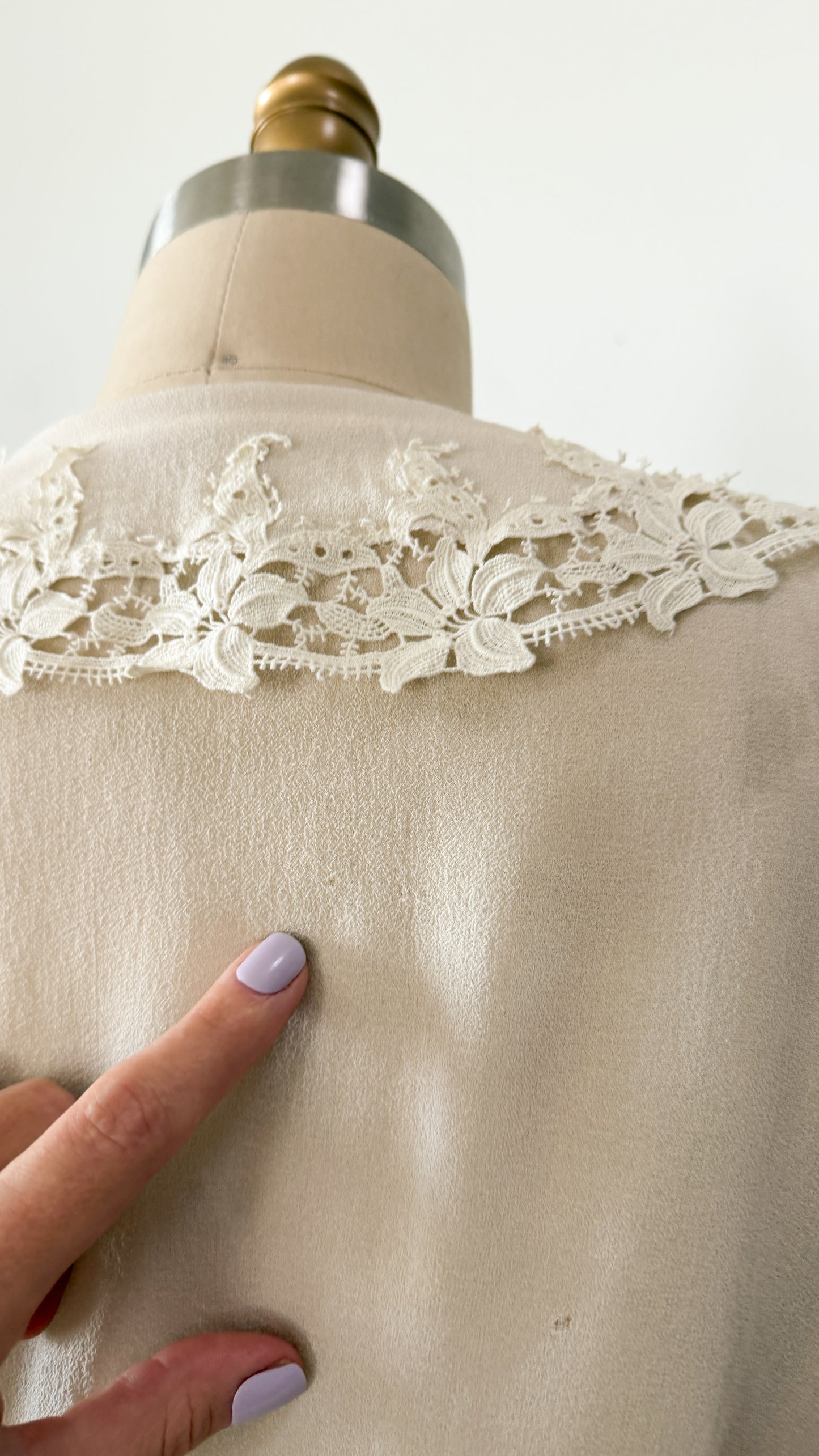 Antique Edwardian Silk Lingerie Blouse with Irish Crochet Lace  c. 1905–1915