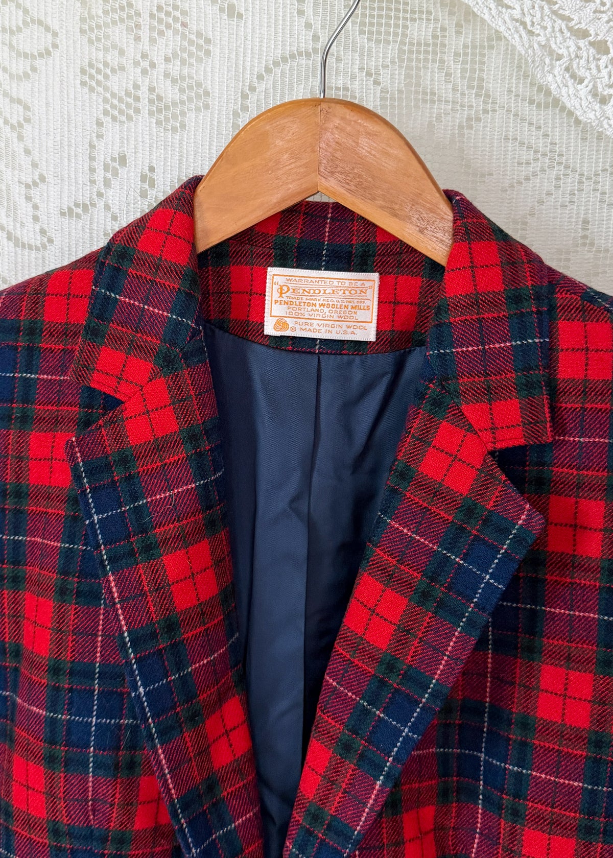 Vintage Pendleton Red Tartan Plaid Pure Virgin Wool Blazer Made in USA