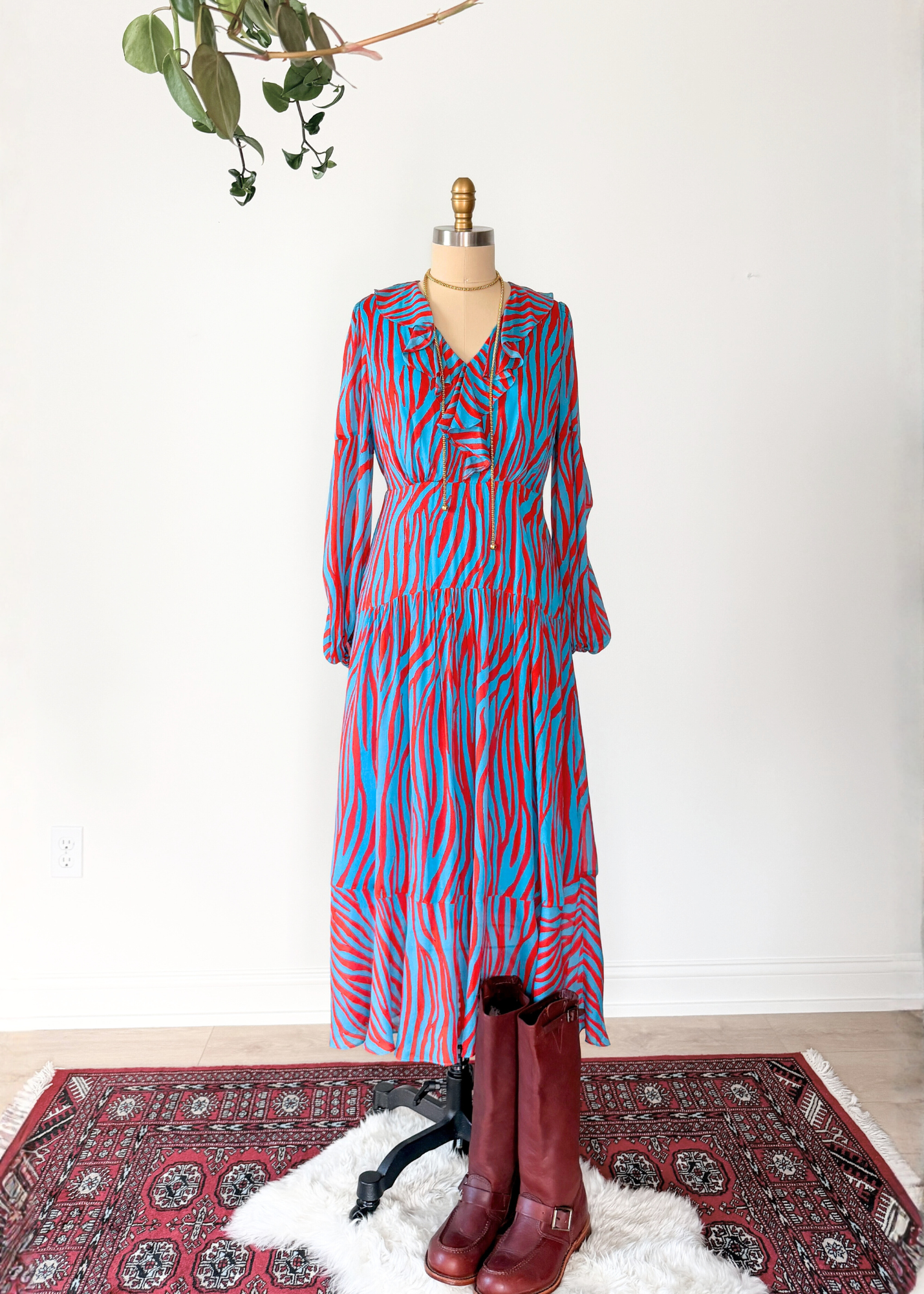 NEW Diane von Furstenberg Jaxon Blue and Red Midi Dress (M)