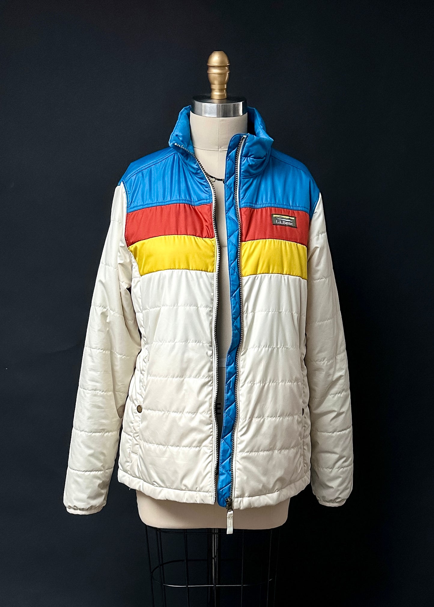 L.L.Bean Mountain Classic Colorblock Puffer Jacket in Marine Blue (L)