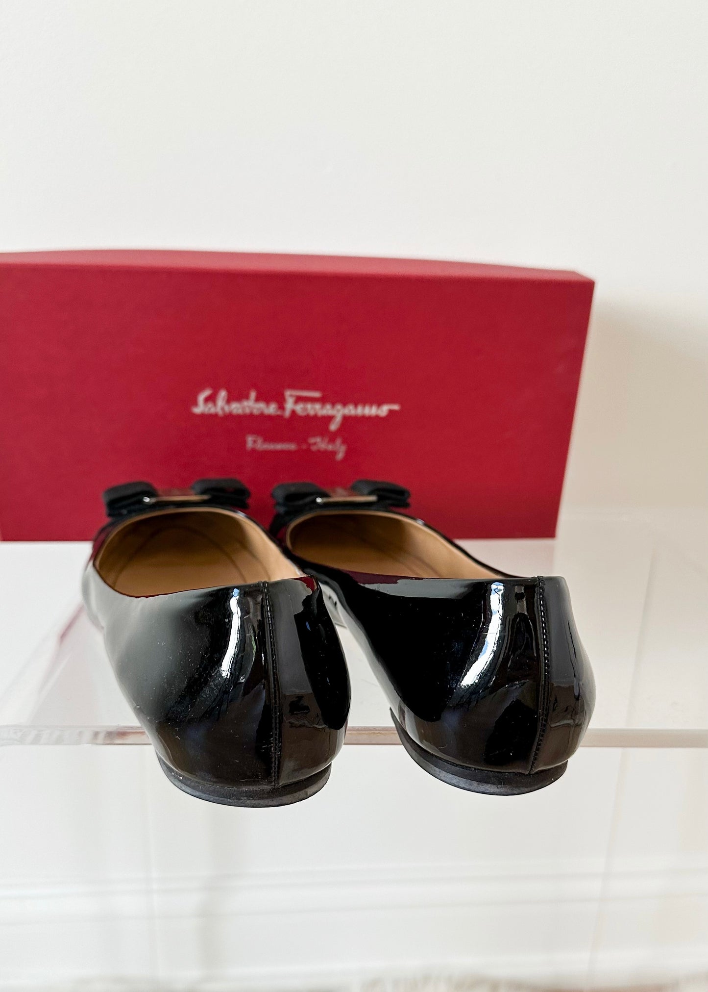 Ferragamo Varina Black Patent Leather Bow Ballet Flats (9 - 9.5)