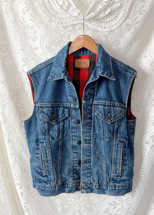 Vintage 1983 Levi’s Denim Buffalo Plaid Lined Trucker Vest (M)