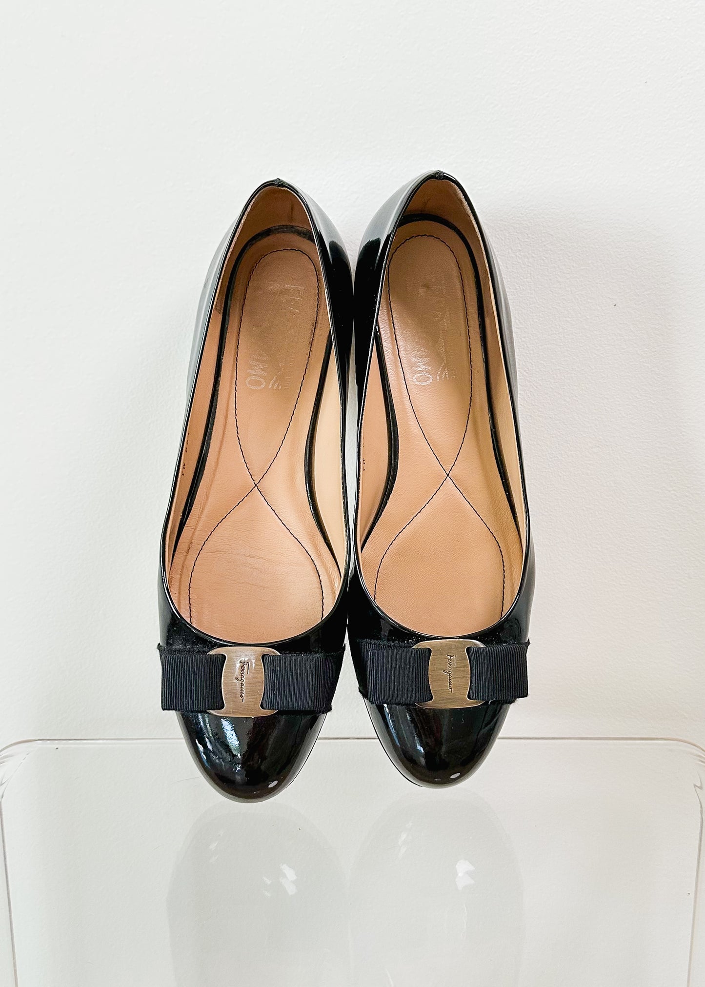 Ferragamo Varina Black Patent Leather Bow Ballet Flats (9 - 9.5)