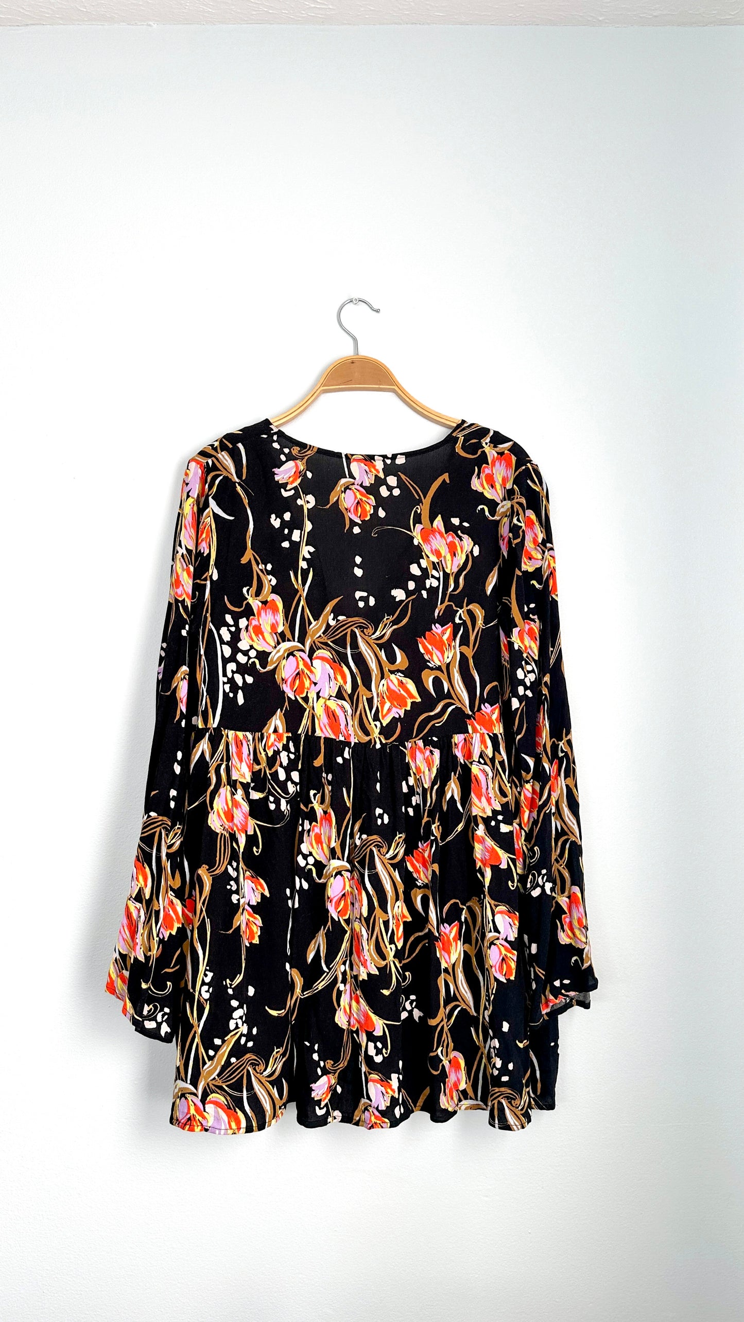 Free People Bella Printed Black Floral Tunic (M)