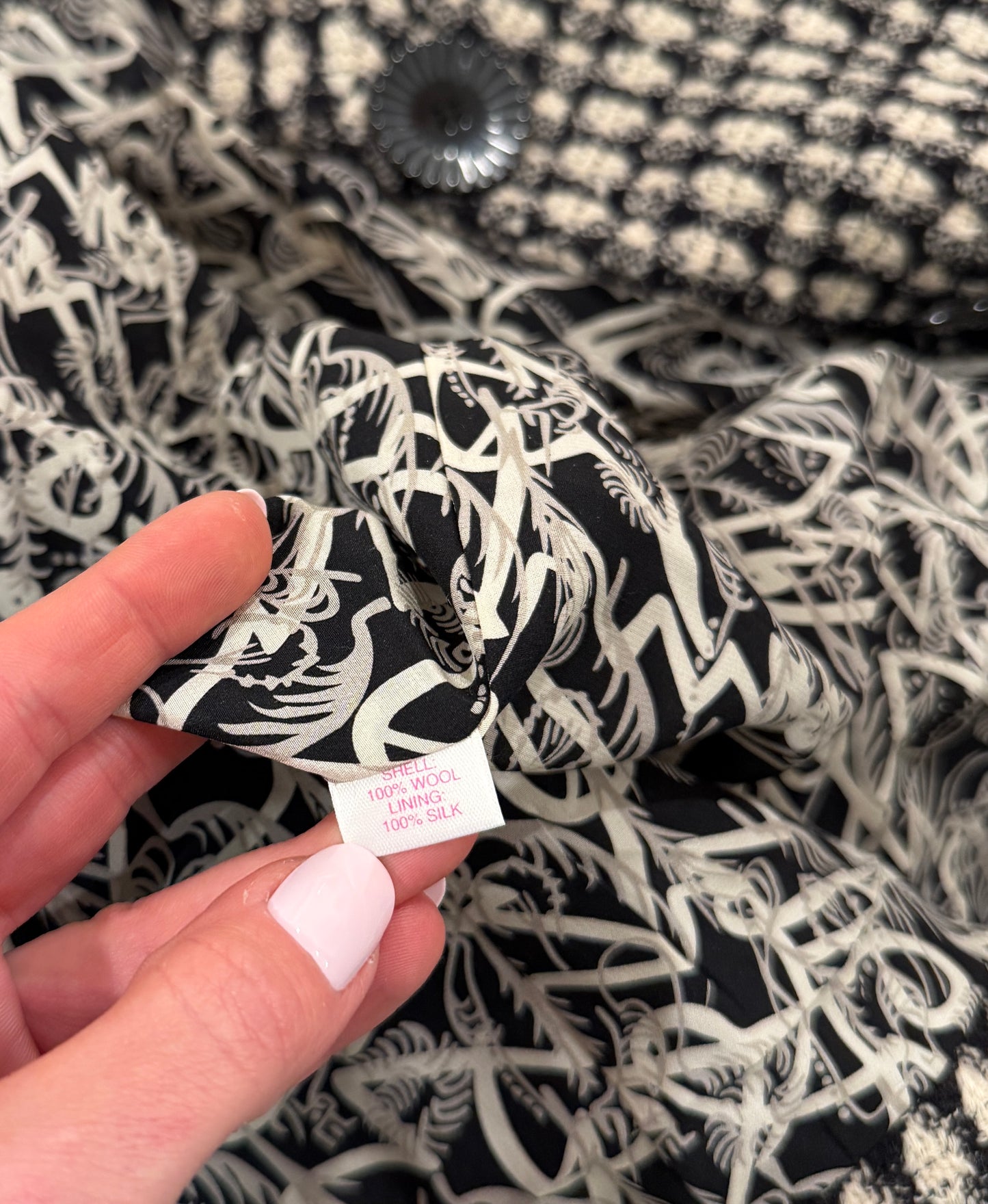 Vintage Liz Logie Black and Cream Wool Tweed Jacket (8)