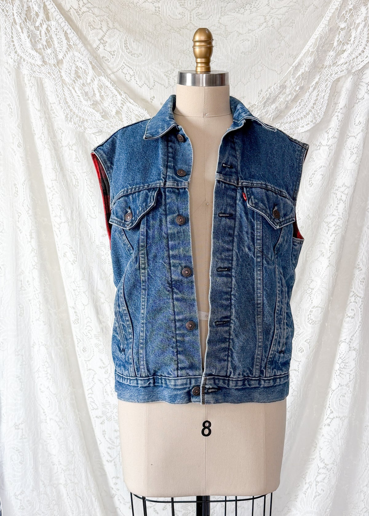 Vintage 1983 Levi’s Denim Buffalo Plaid Lined Trucker Vest (M)
