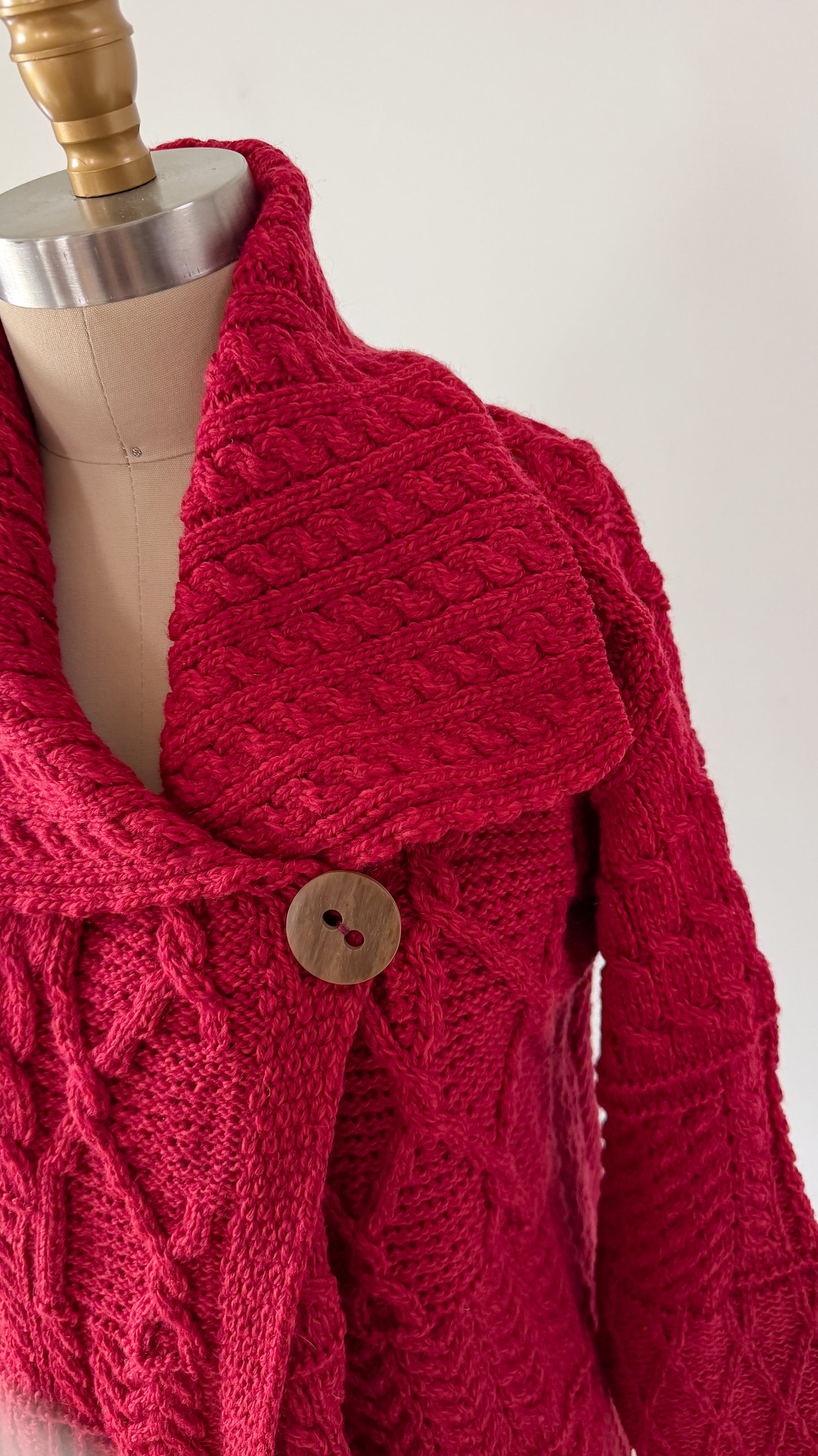 Aran Carraig Donn Irish Cranberry Red 100% Merino Wool Button Knit Sweater