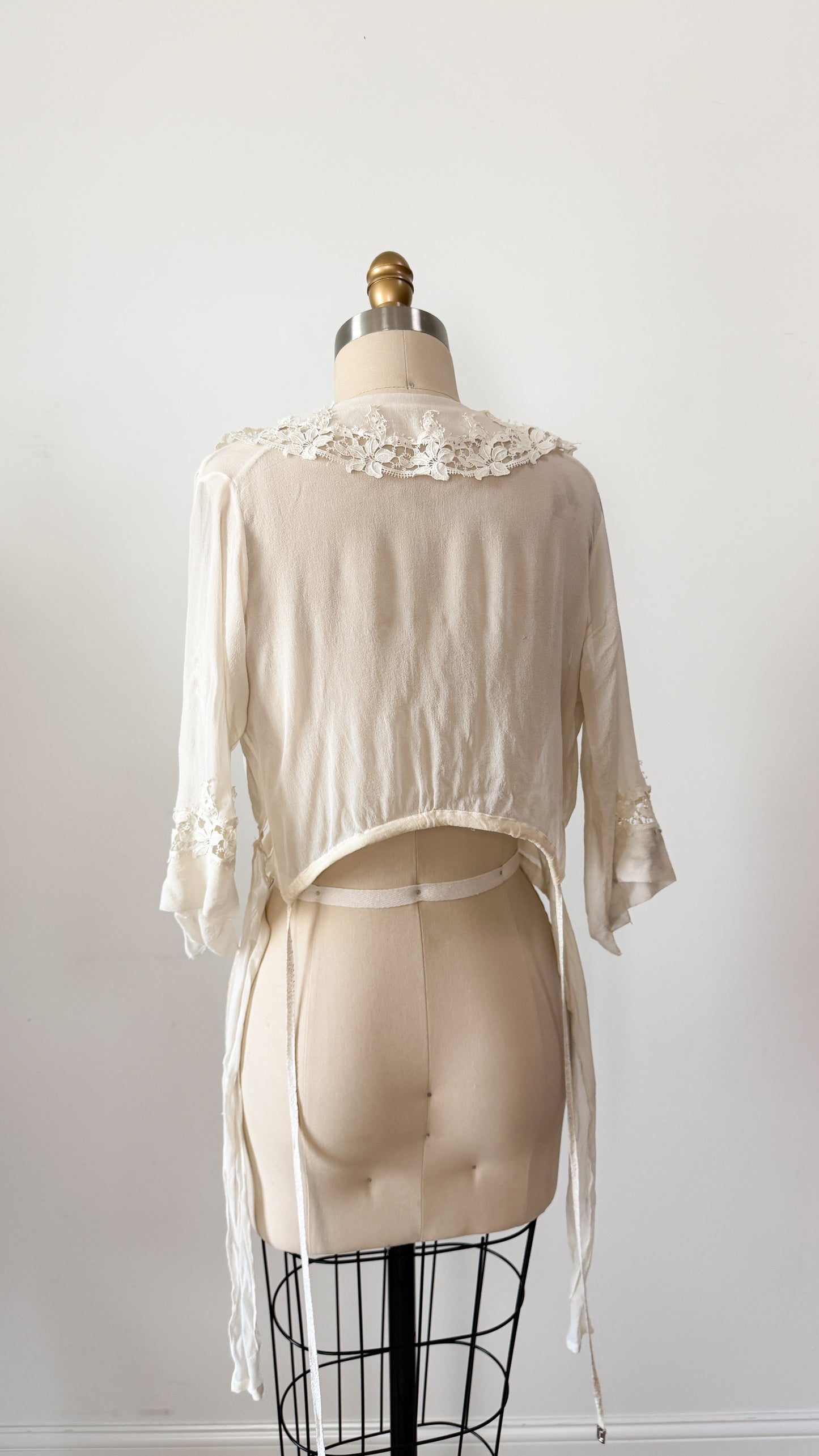 Antique Edwardian Silk Lingerie Blouse with Irish Crochet Lace  c. 1905–1915