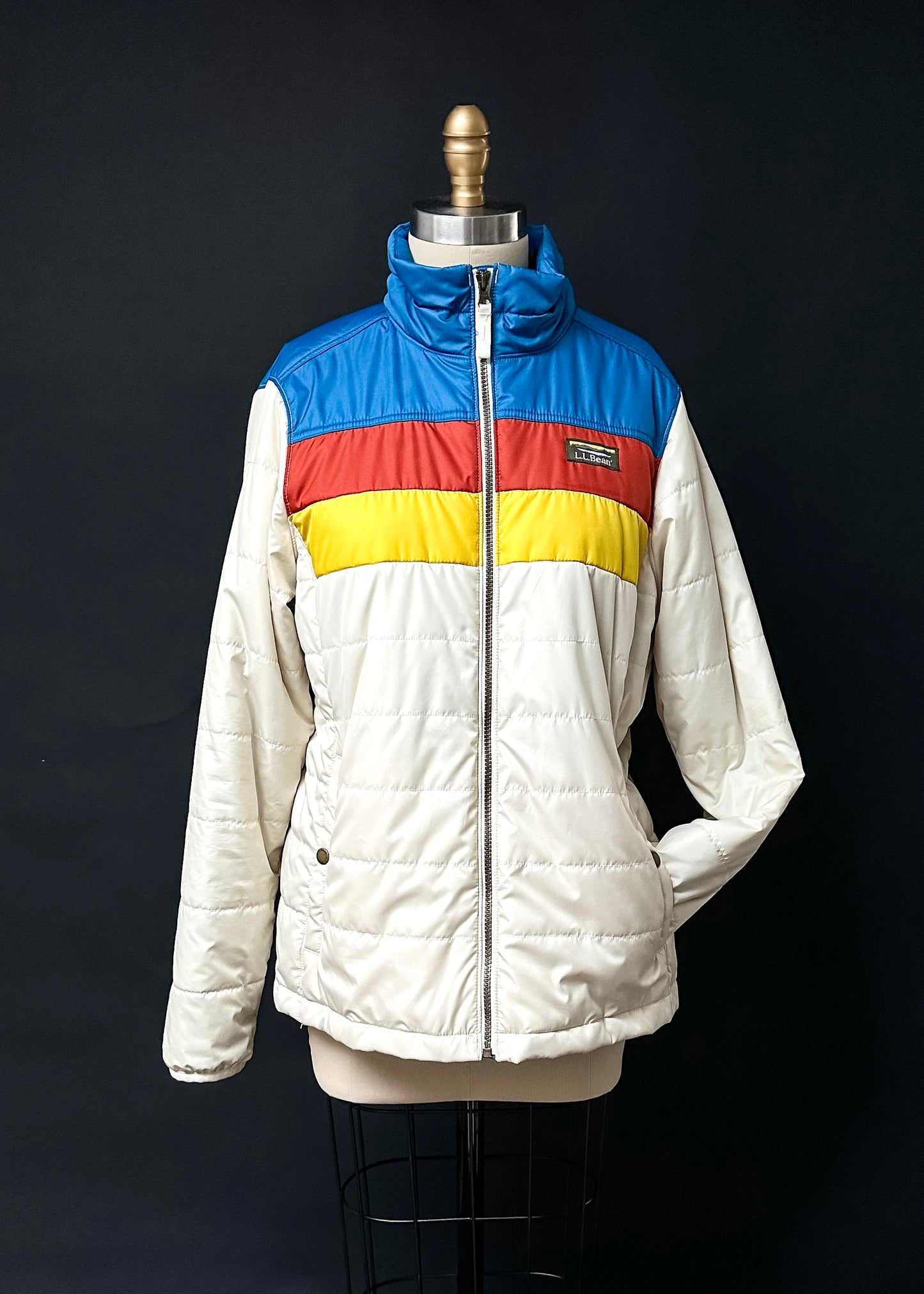 L.L.Bean Mountain Classic Colorblock Puffer Jacket in Marine Blue (L)