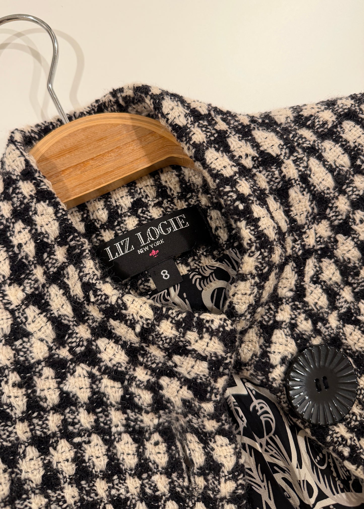 Vintage Liz Logie Black and Cream Wool Tweed Jacket (8)