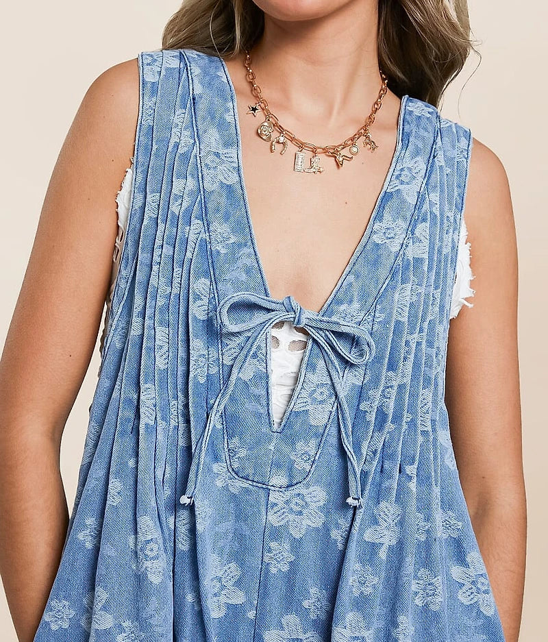 Veveret Floral Front Tie Denim Romper in Blue Floral (M)