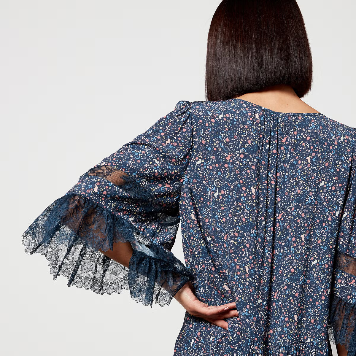 See by Chloe Navy Floral Lace Sleeve Dress (FR 36 or US 4)