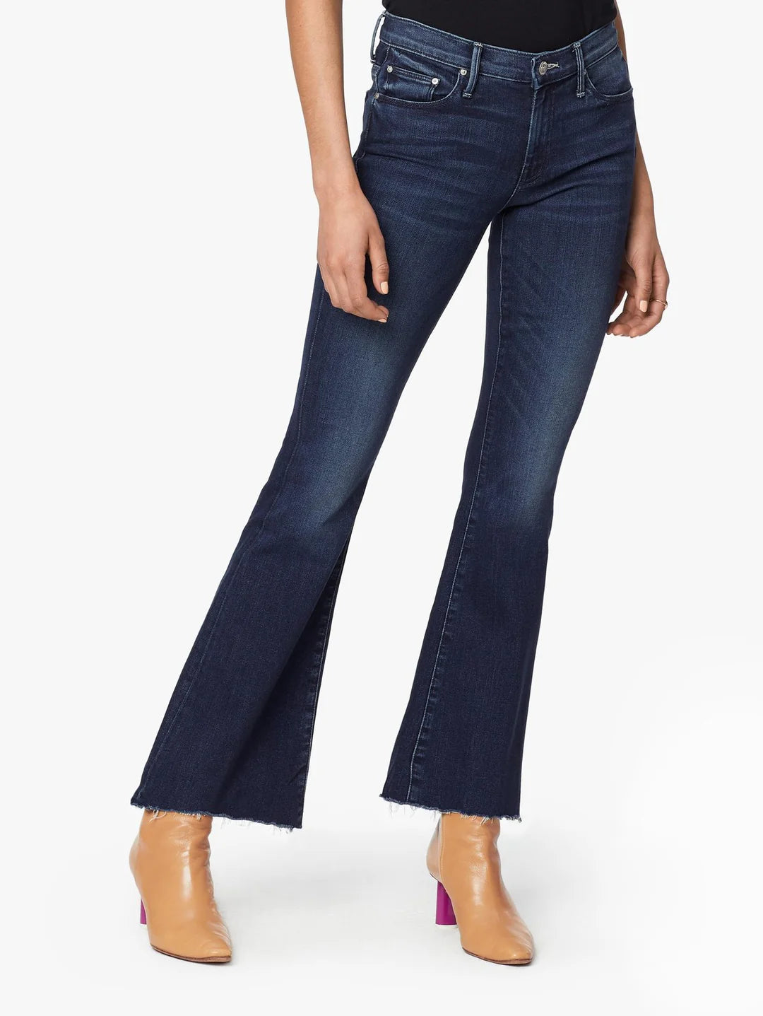 MOTHER The Weekender Fray Denim Flare Mid-Rise Jeans in Tongue and Chic (33)