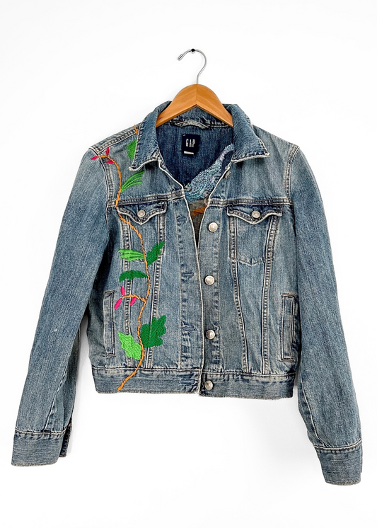 Gap Jean Denim Medium Wash Peacock Embroidered Jacket